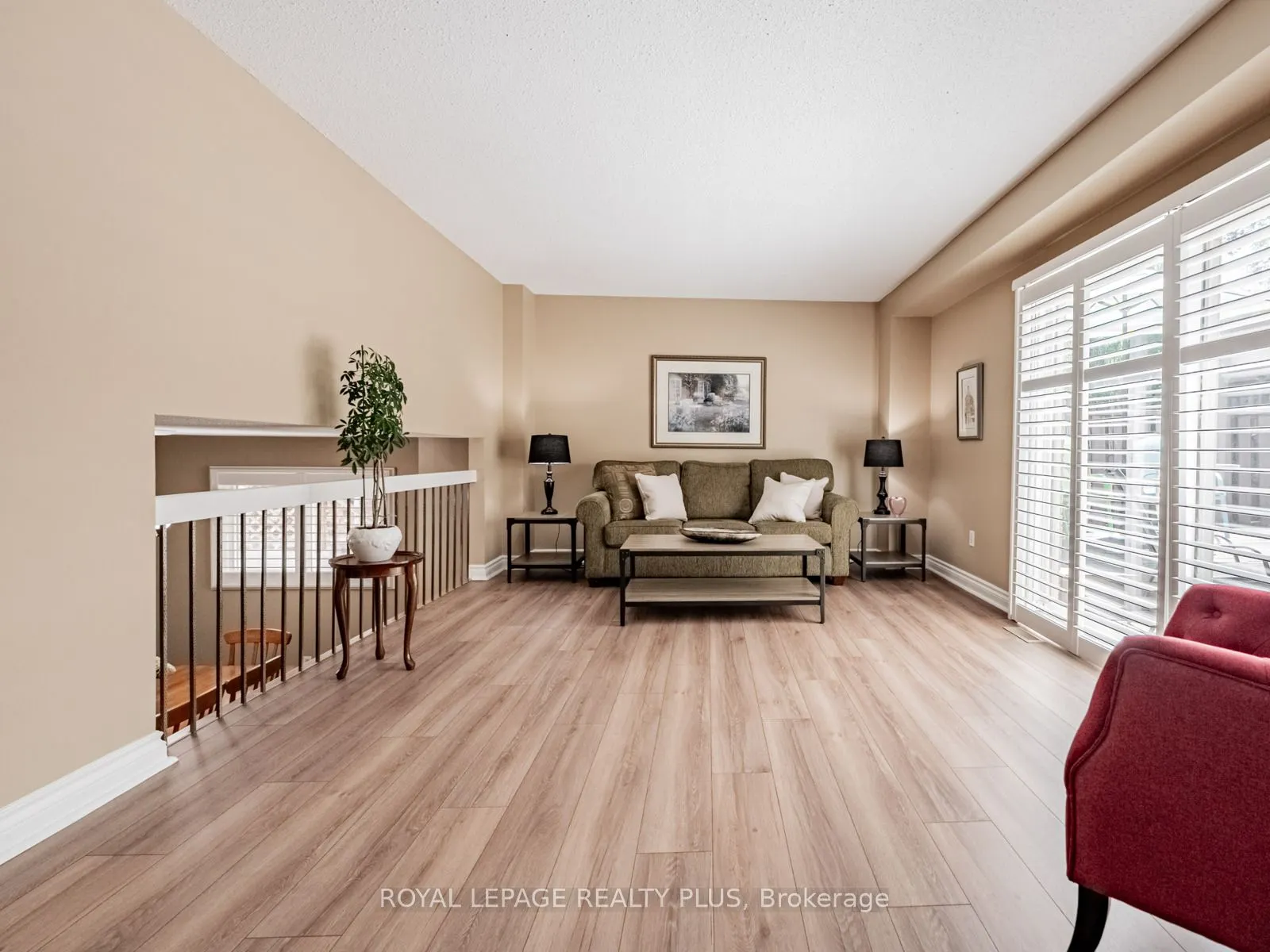 4097 Trapper Crescent
