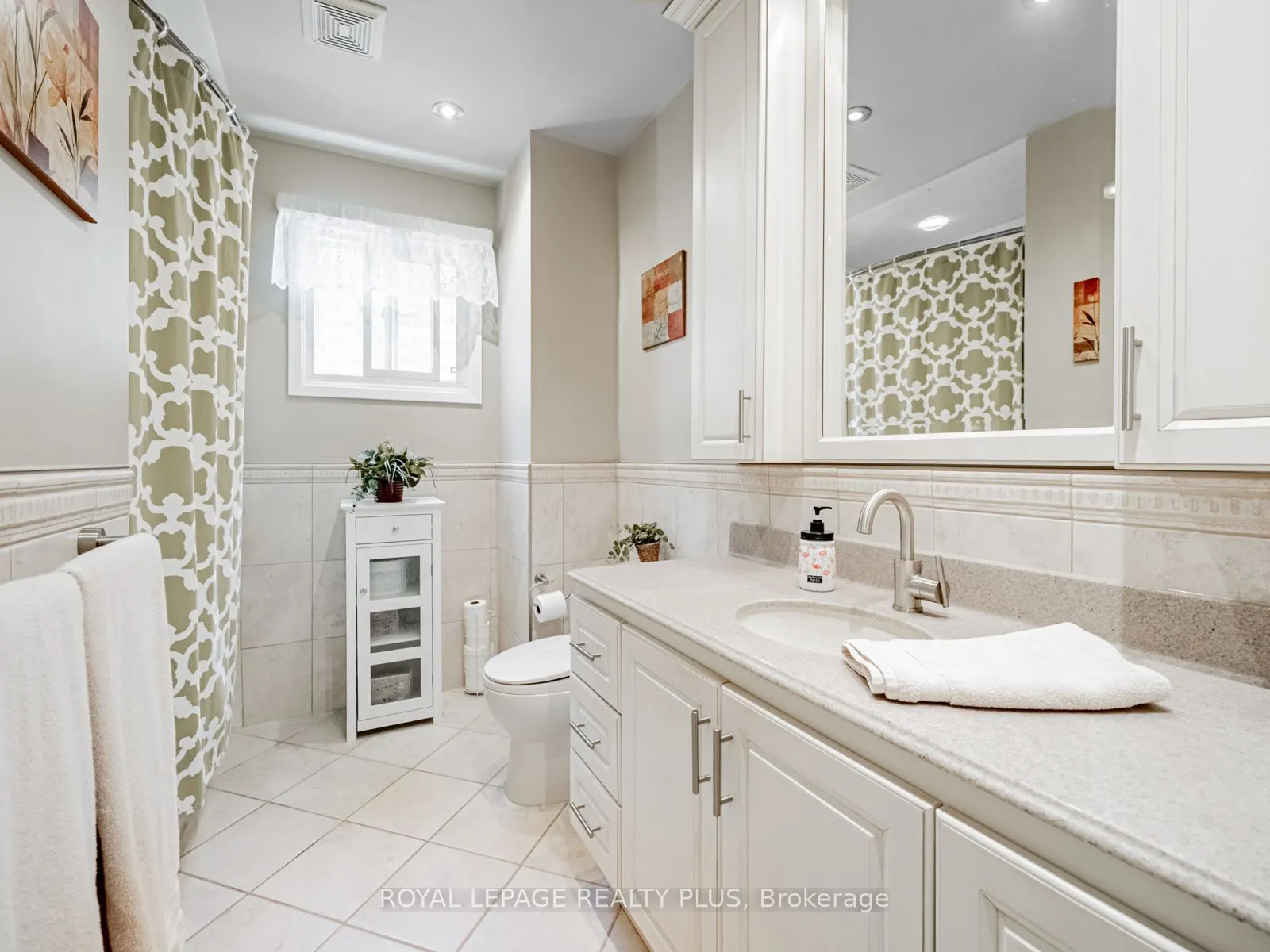 4097 Trapper Crescent