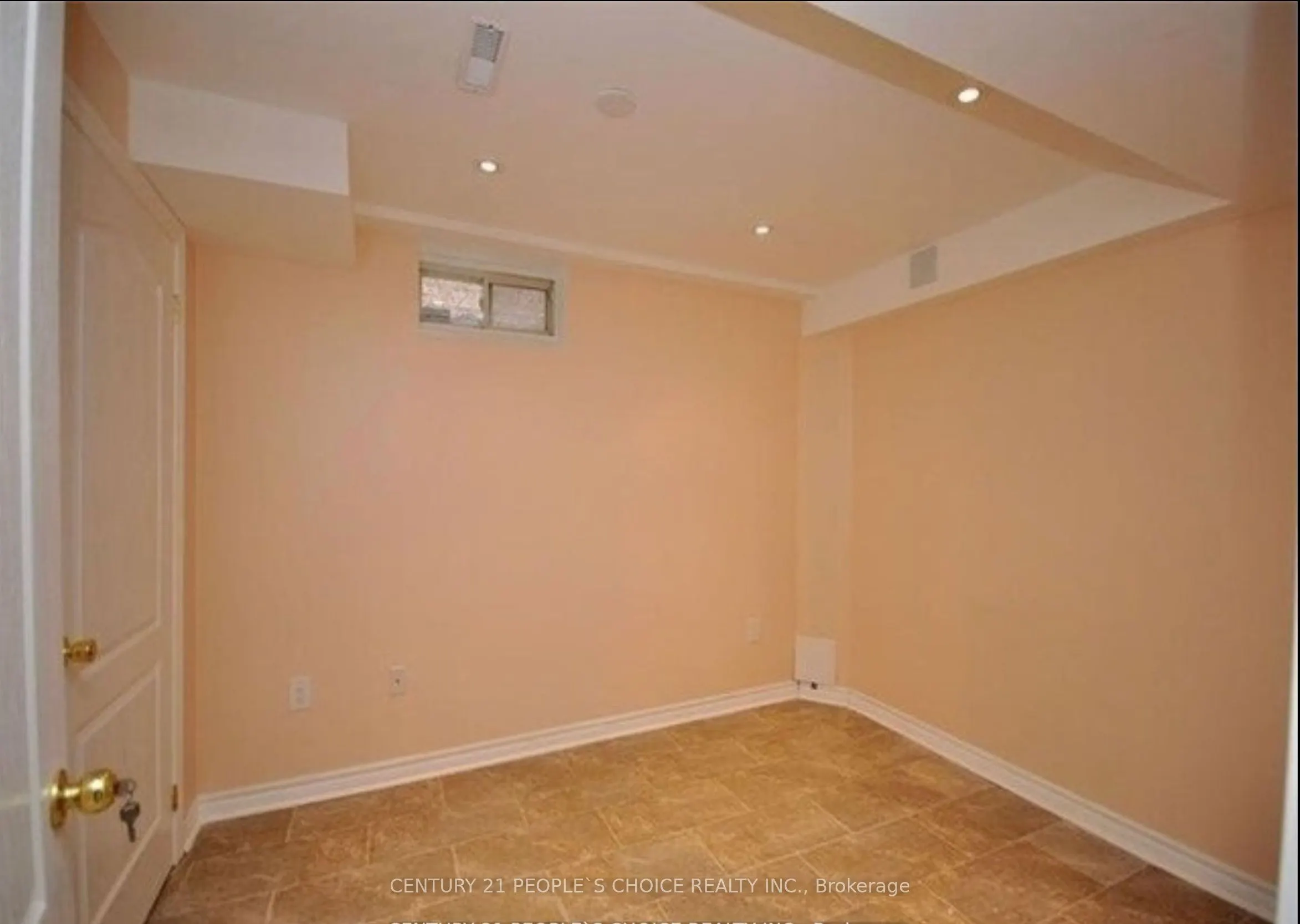 5689 Sidmouth Street, #Lower