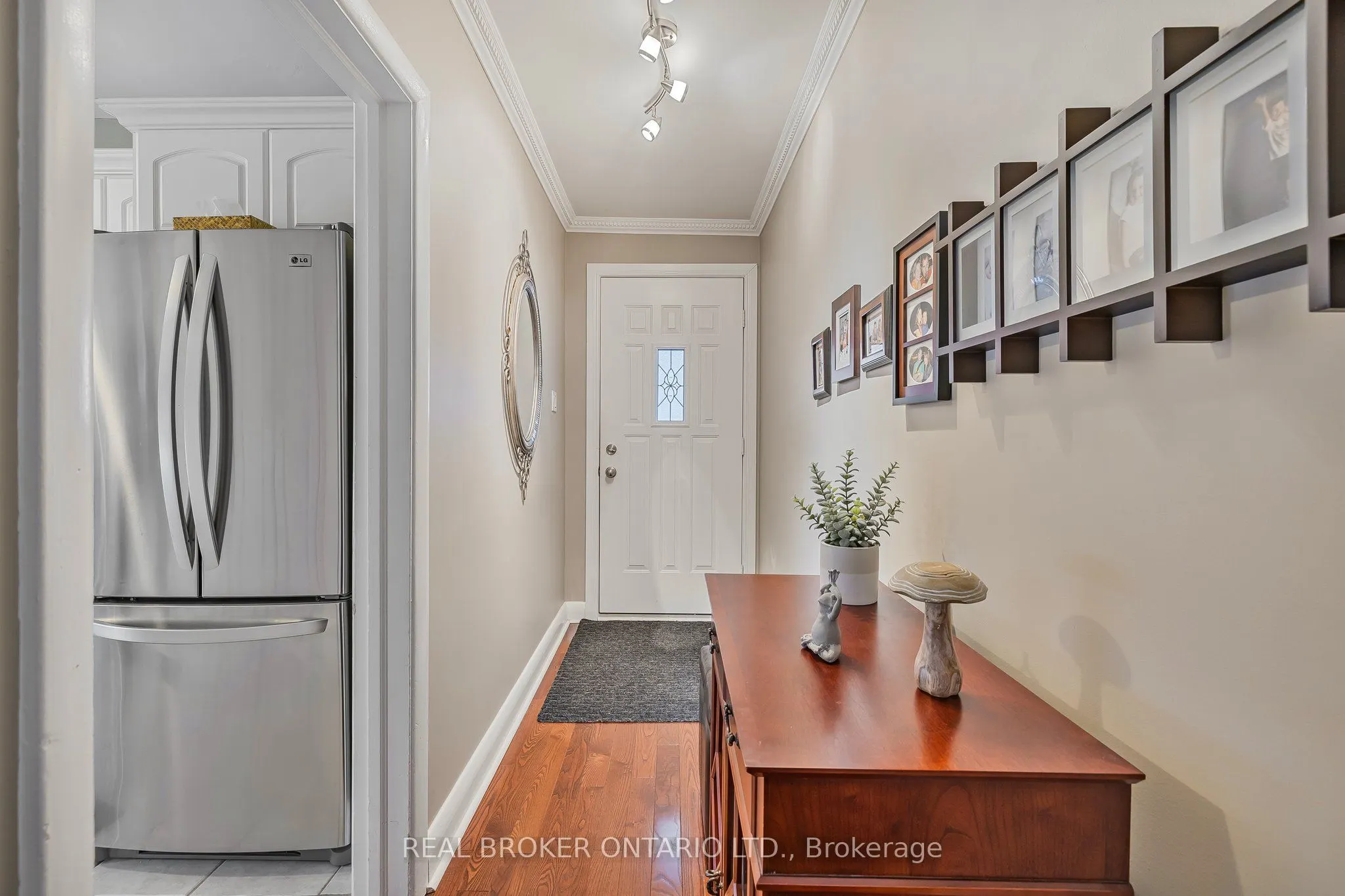 25 Sora Drive