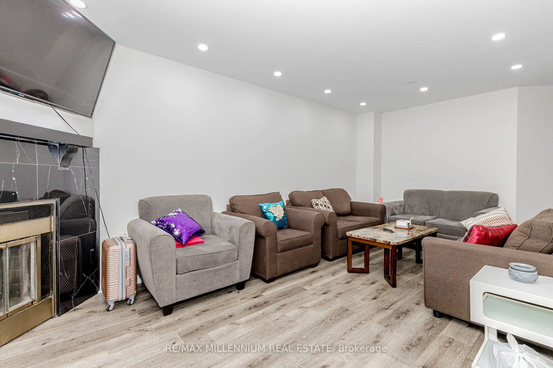 4605 Donegal Drive, #28