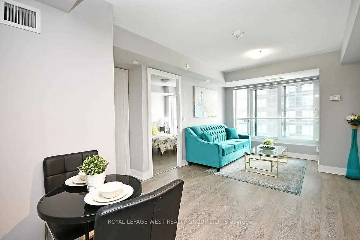 7 Mabelle Avenue, #1605