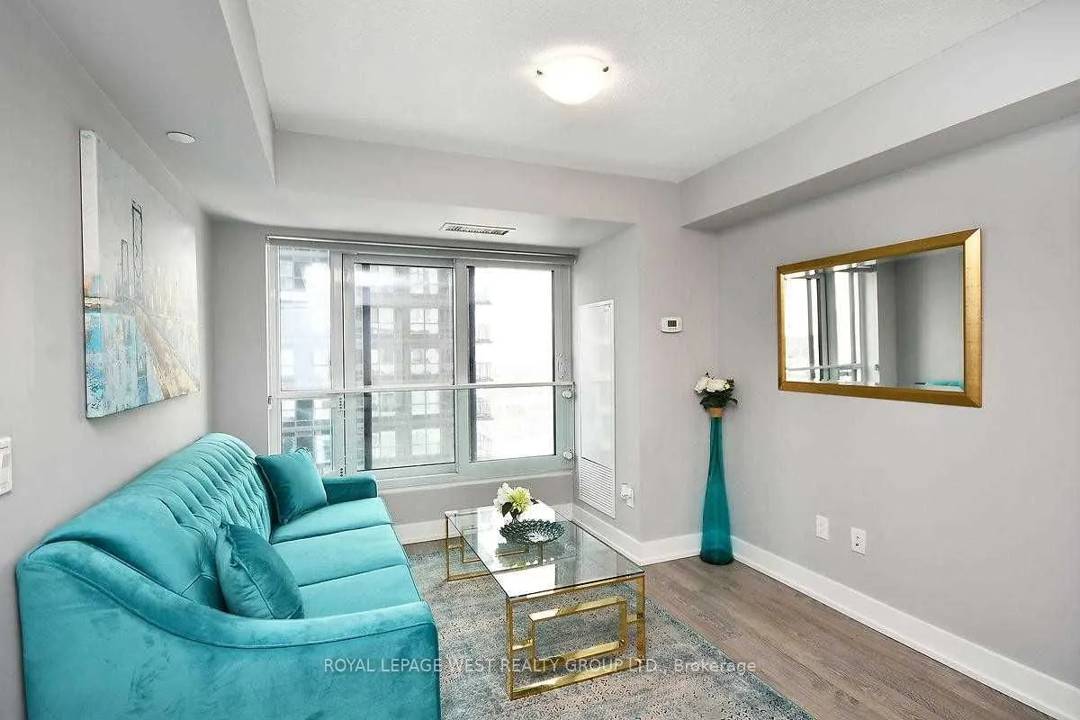 7 Mabelle Avenue, #1605