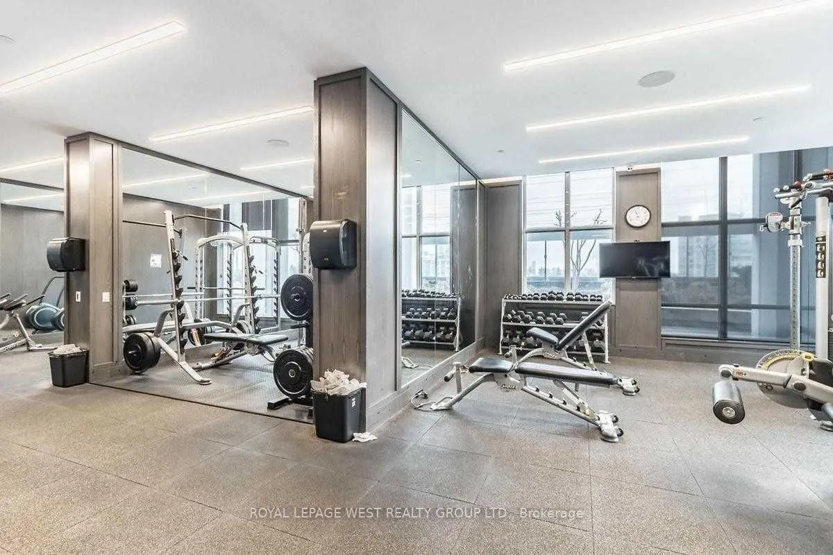 7 Mabelle Avenue, #1605