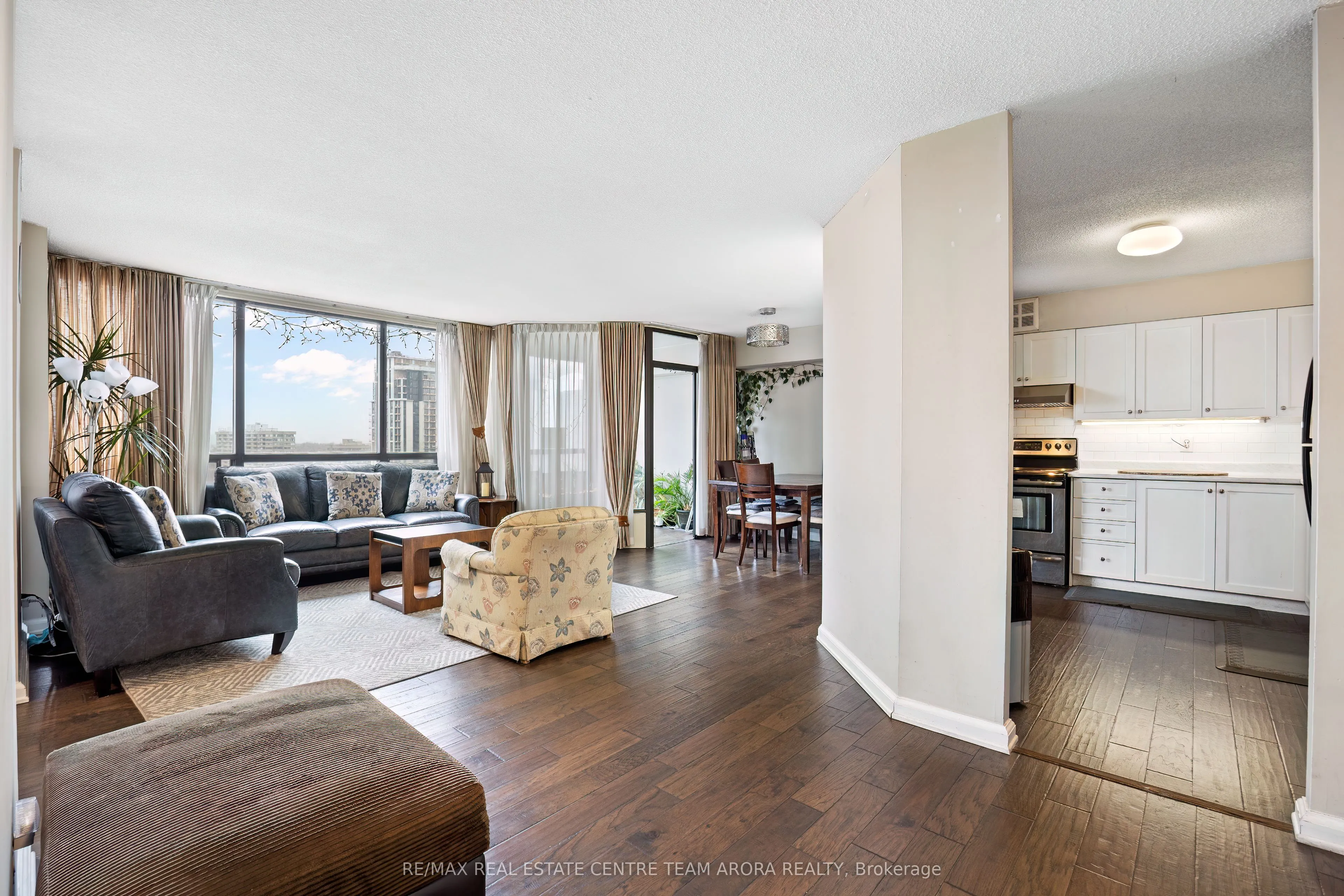 200 Robert Speck Parkway, #1202