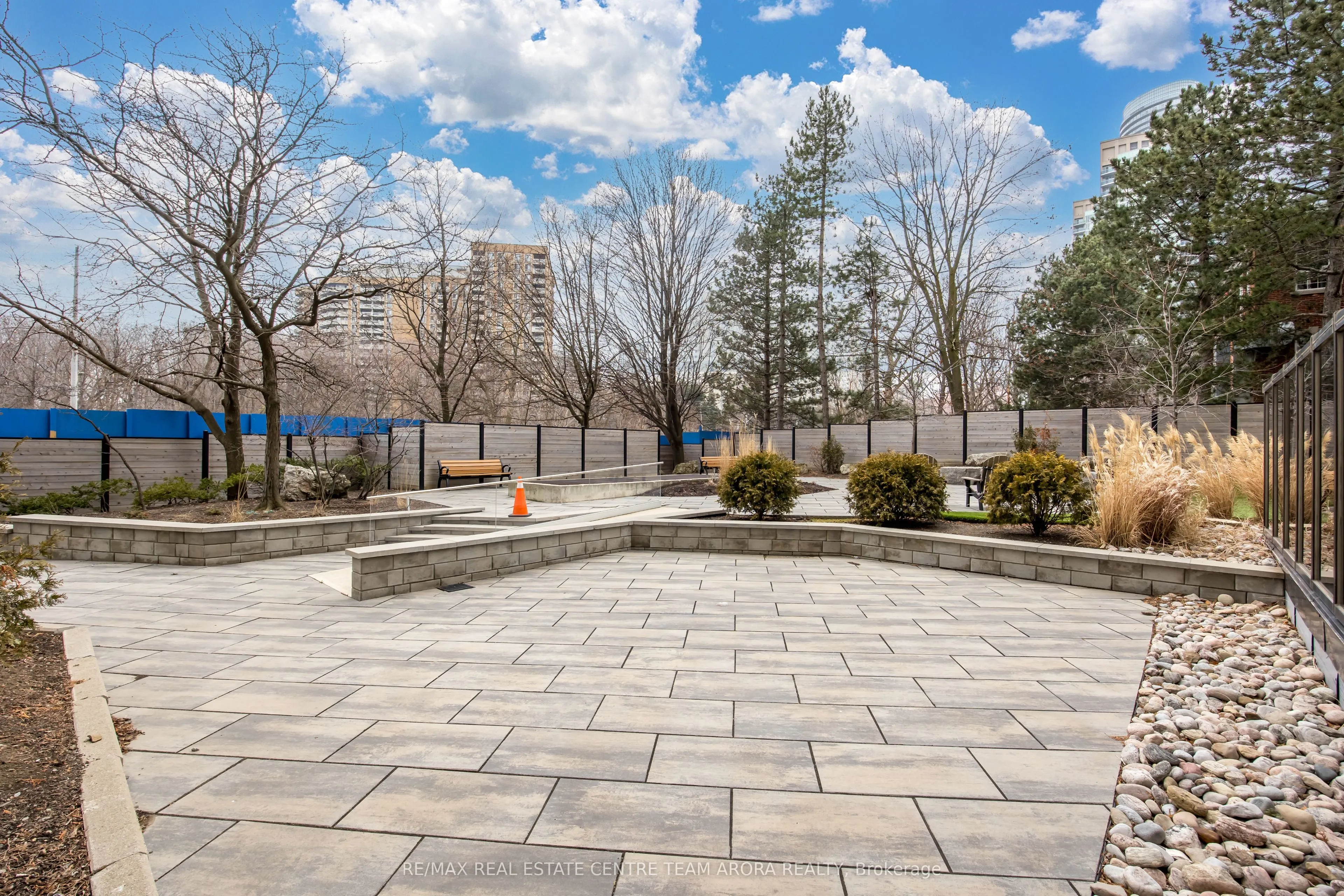 200 Robert Speck Parkway, #1202