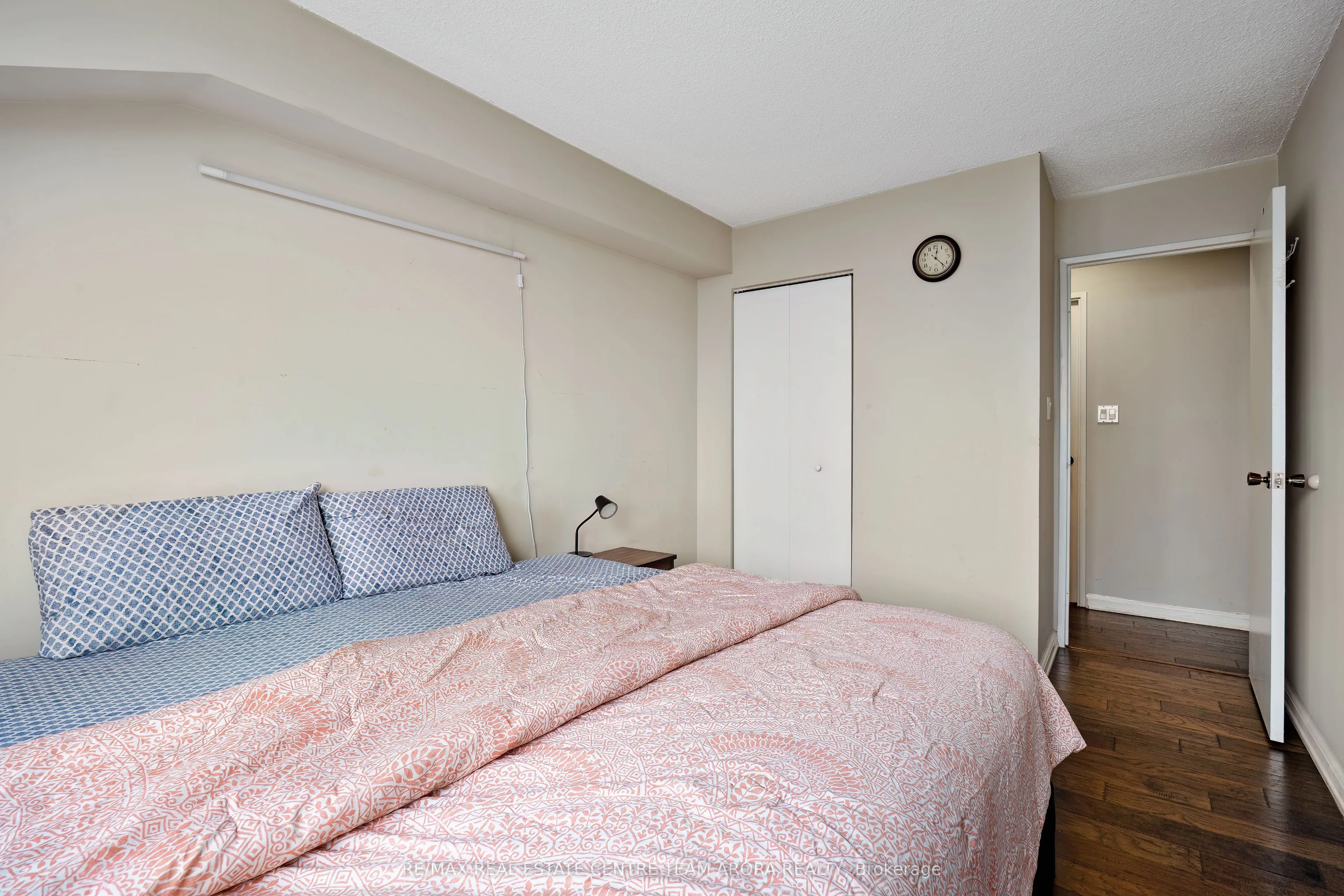 200 Robert Speck Parkway, #1202