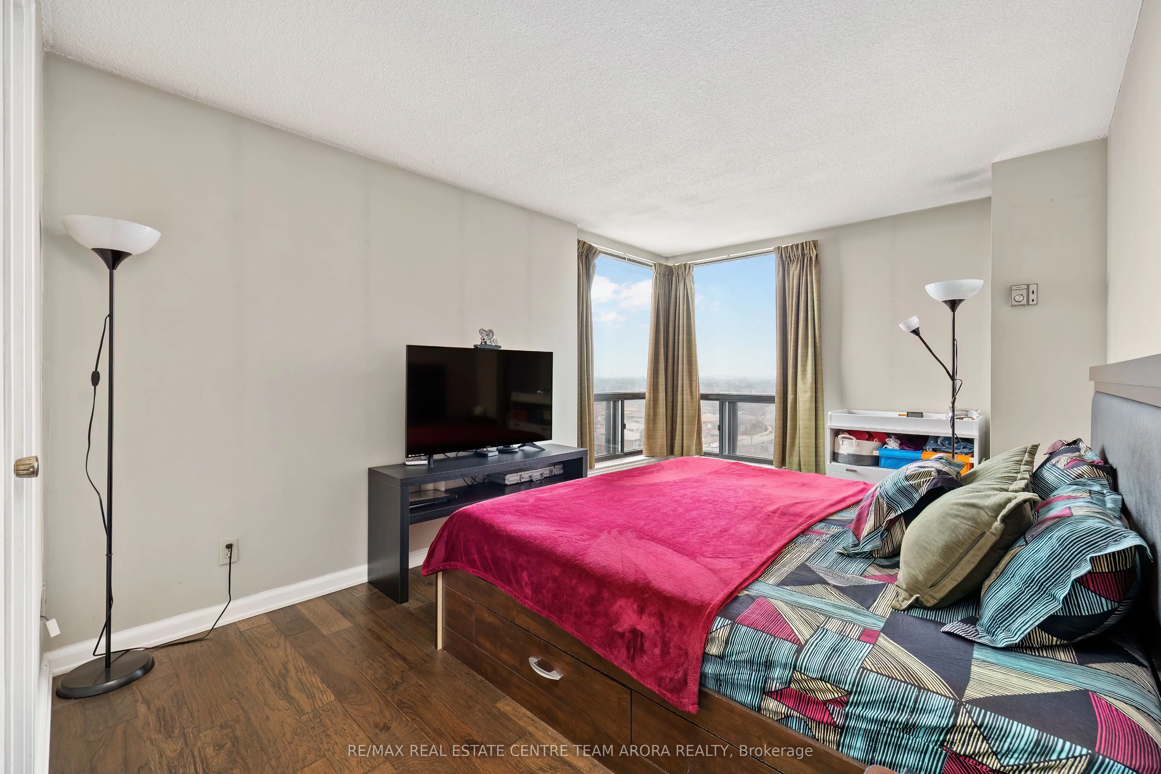 200 Robert Speck Parkway, #1202