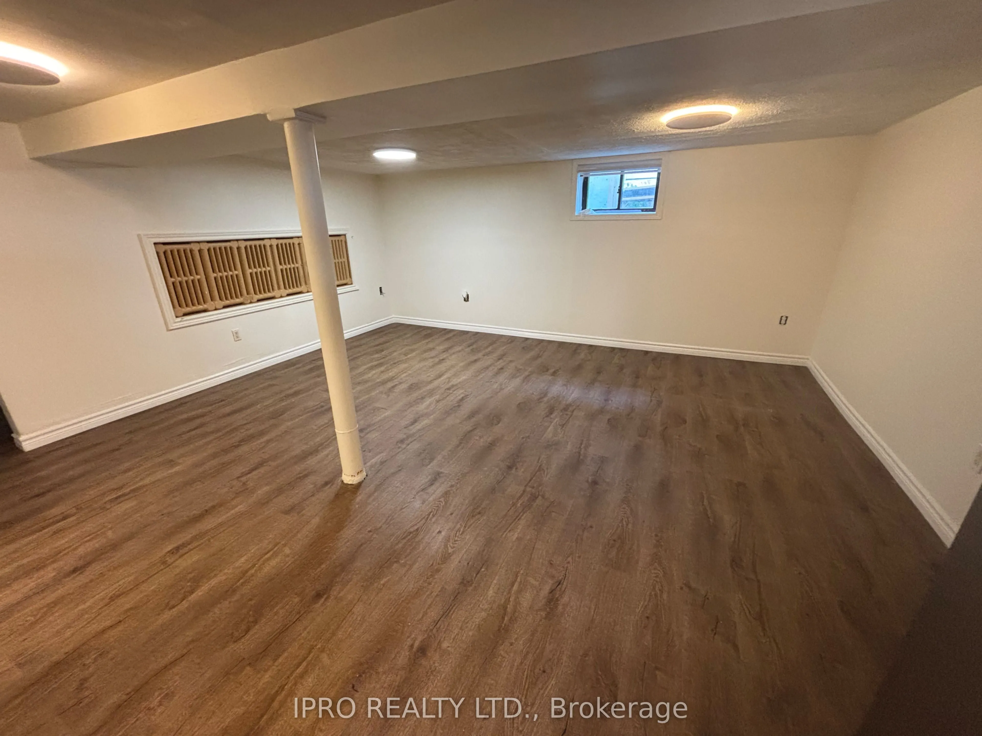 1057 Greaves Avenue, #Bsmt