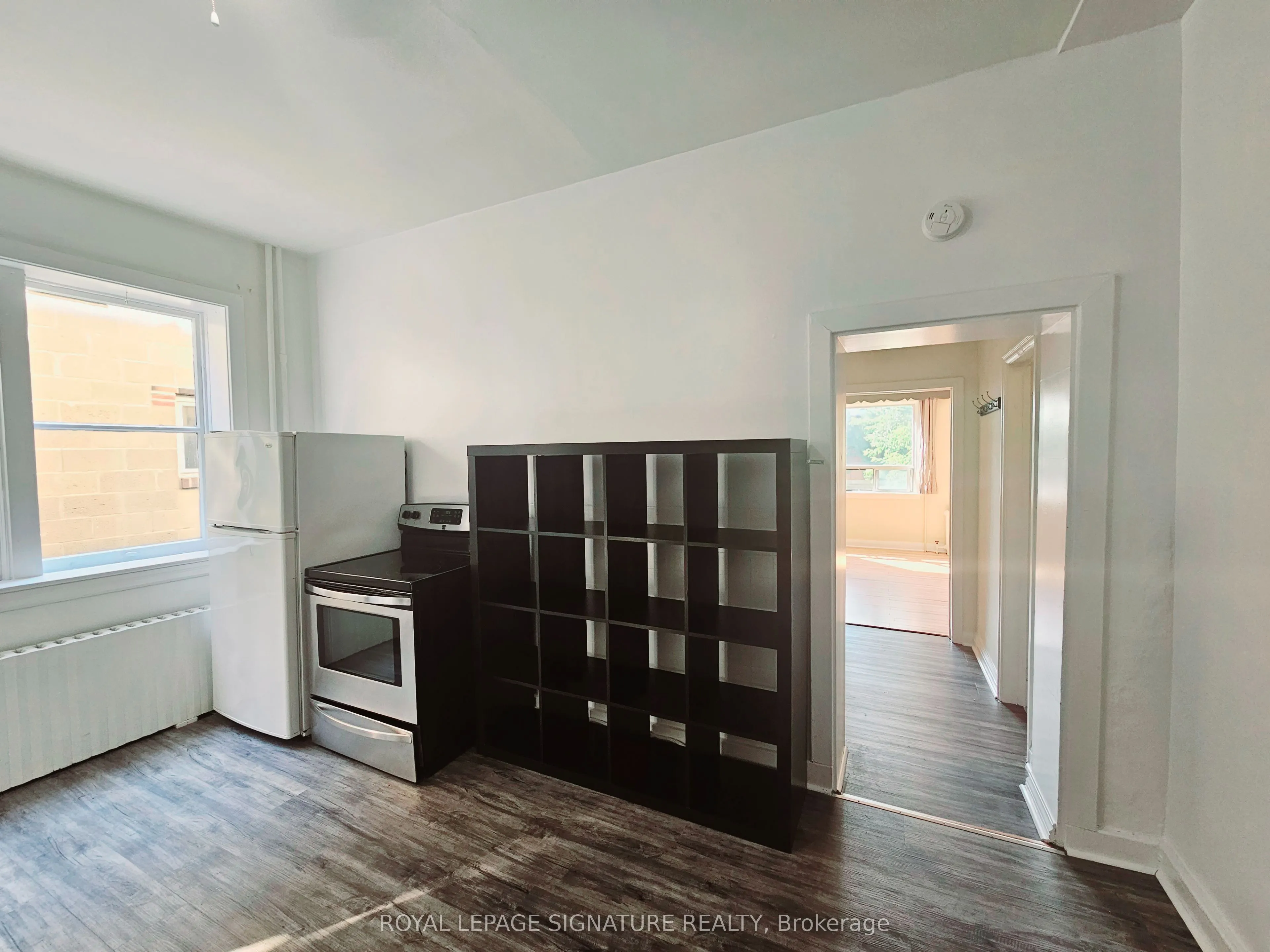 3775 Lake Shore Boulevard W