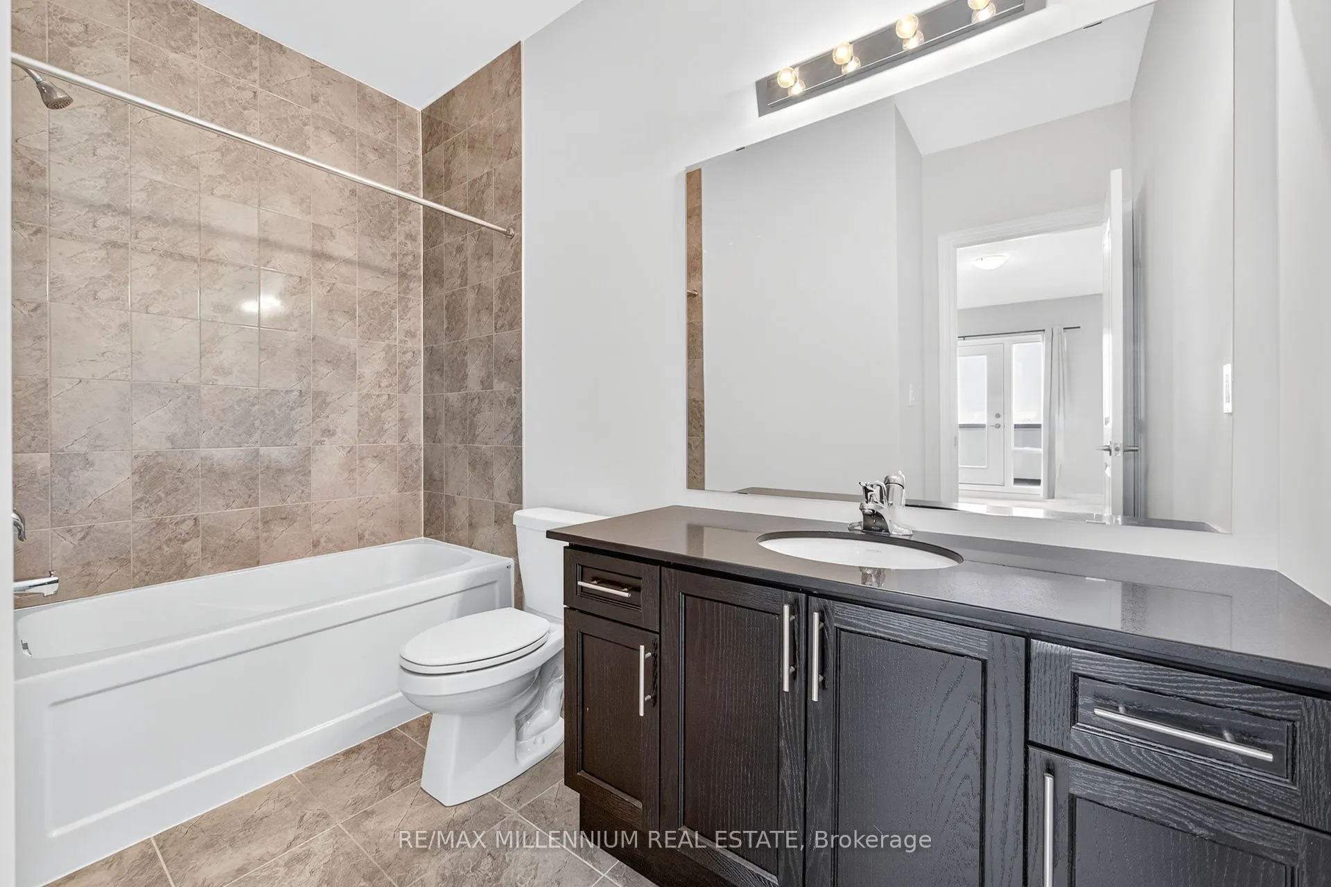 1208 Anthonia Trail
