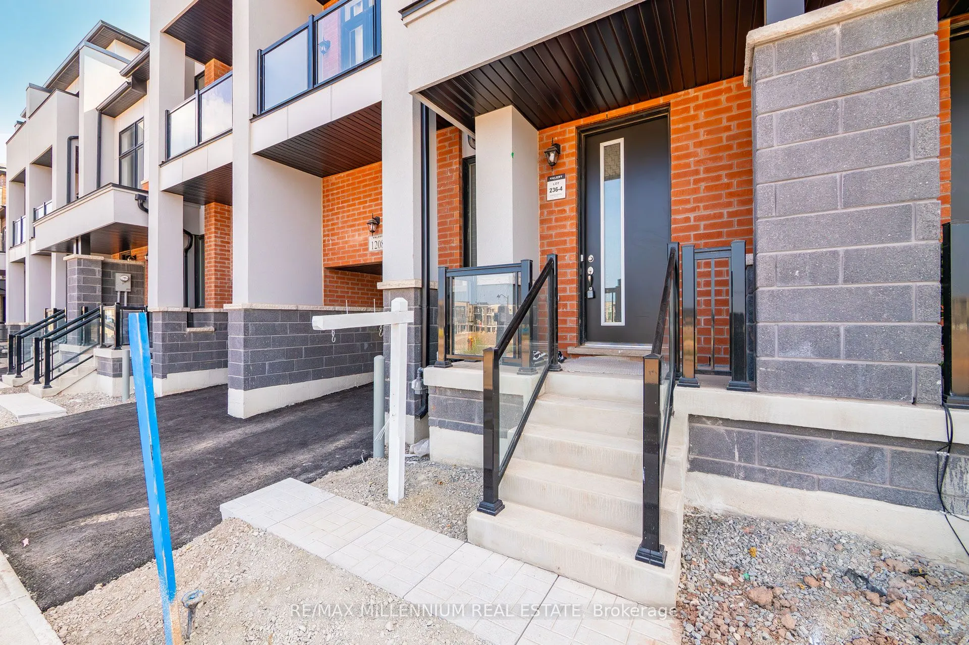 1208 Anthonia Trail