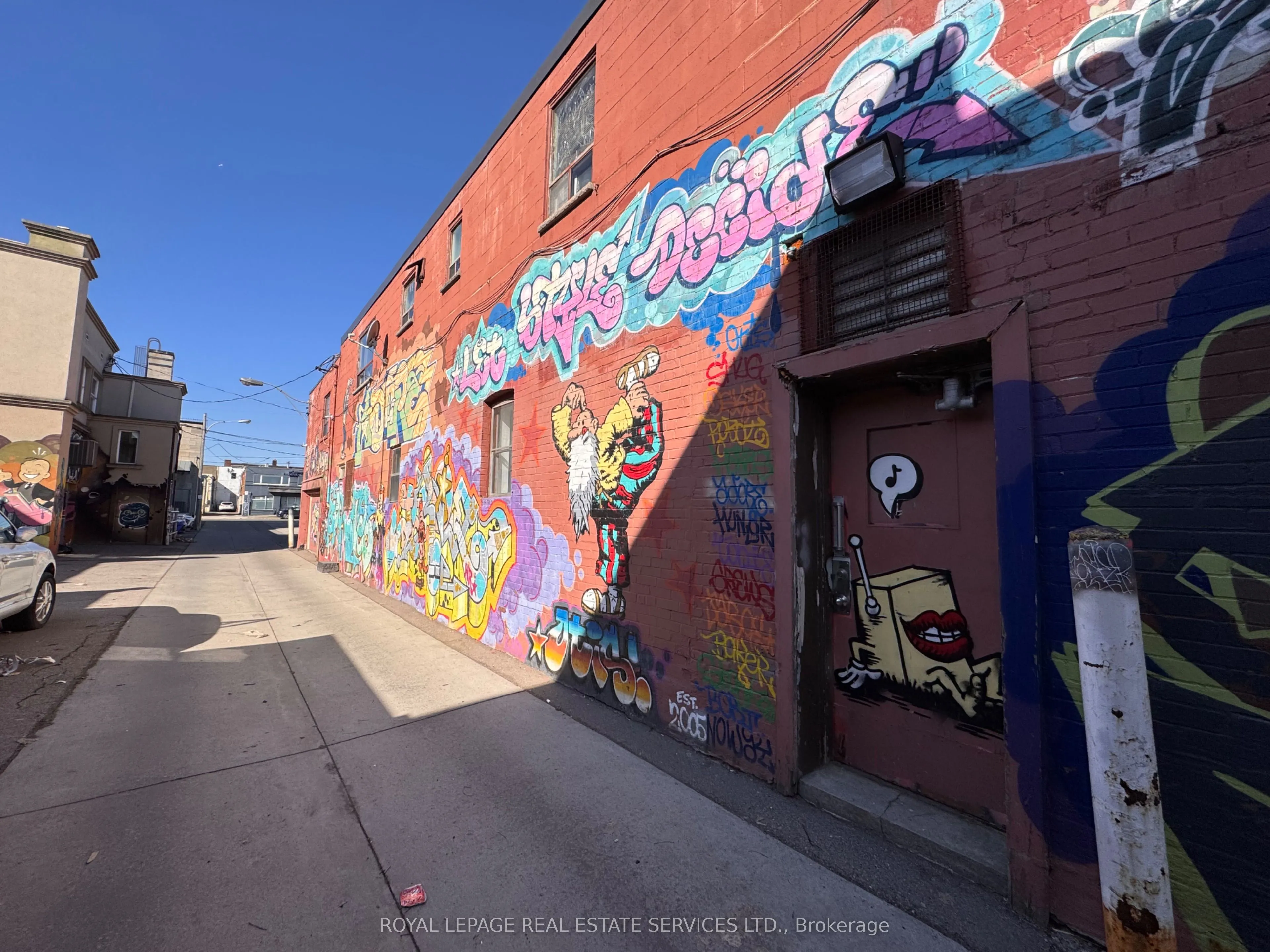 2916 Lake Shore Boulevard W