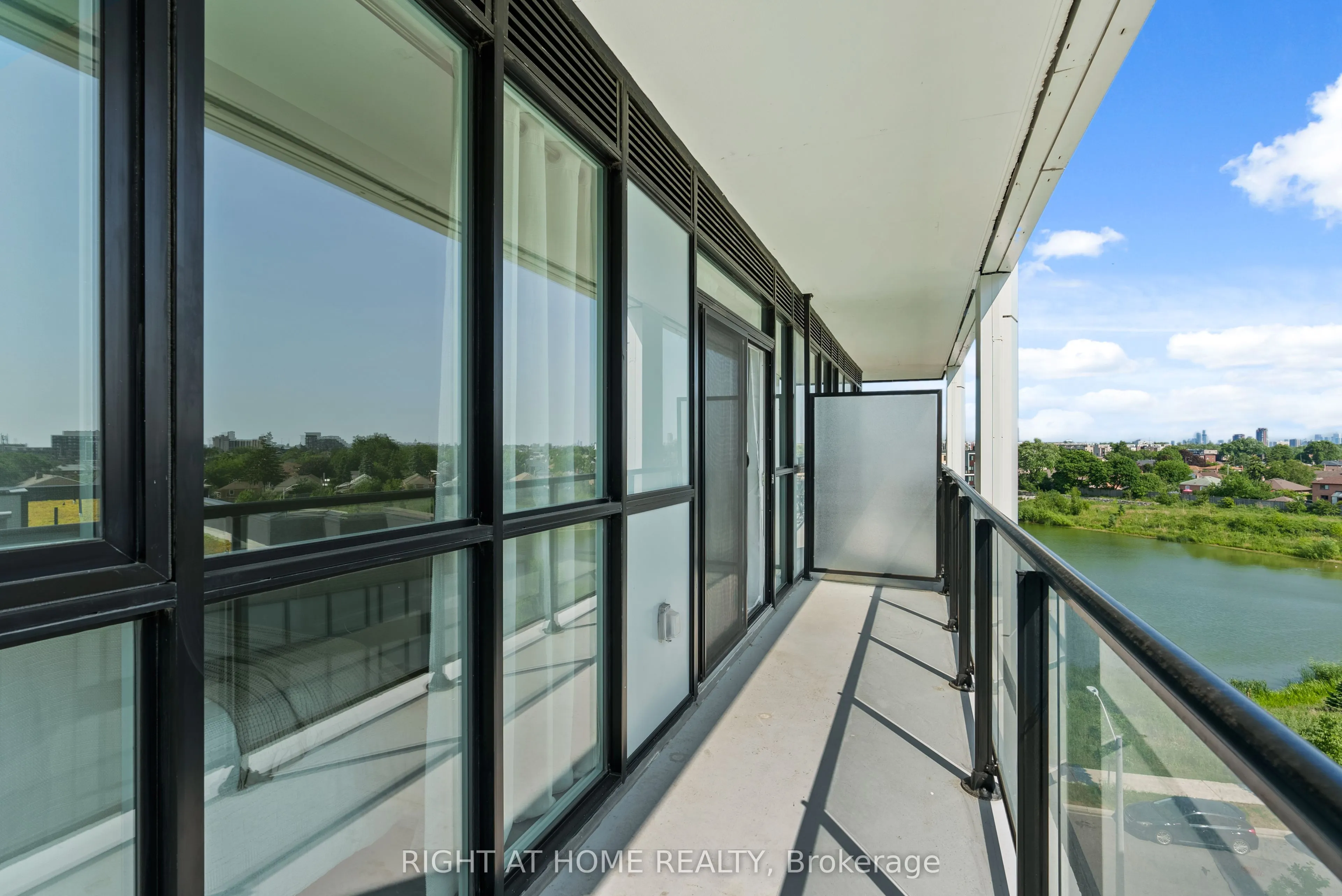 60 George Butchart Drive, #509