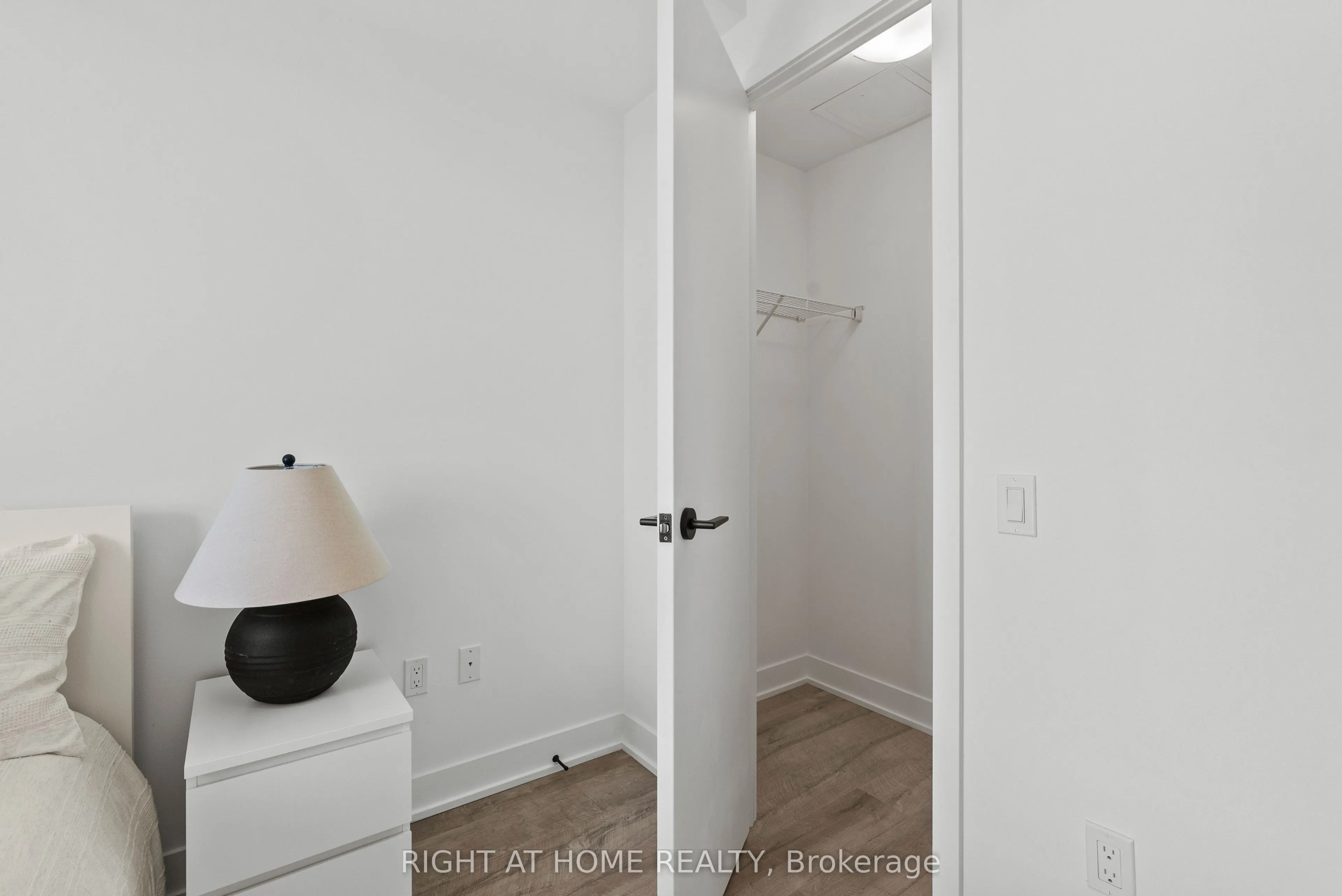 60 George Butchart Drive, #509