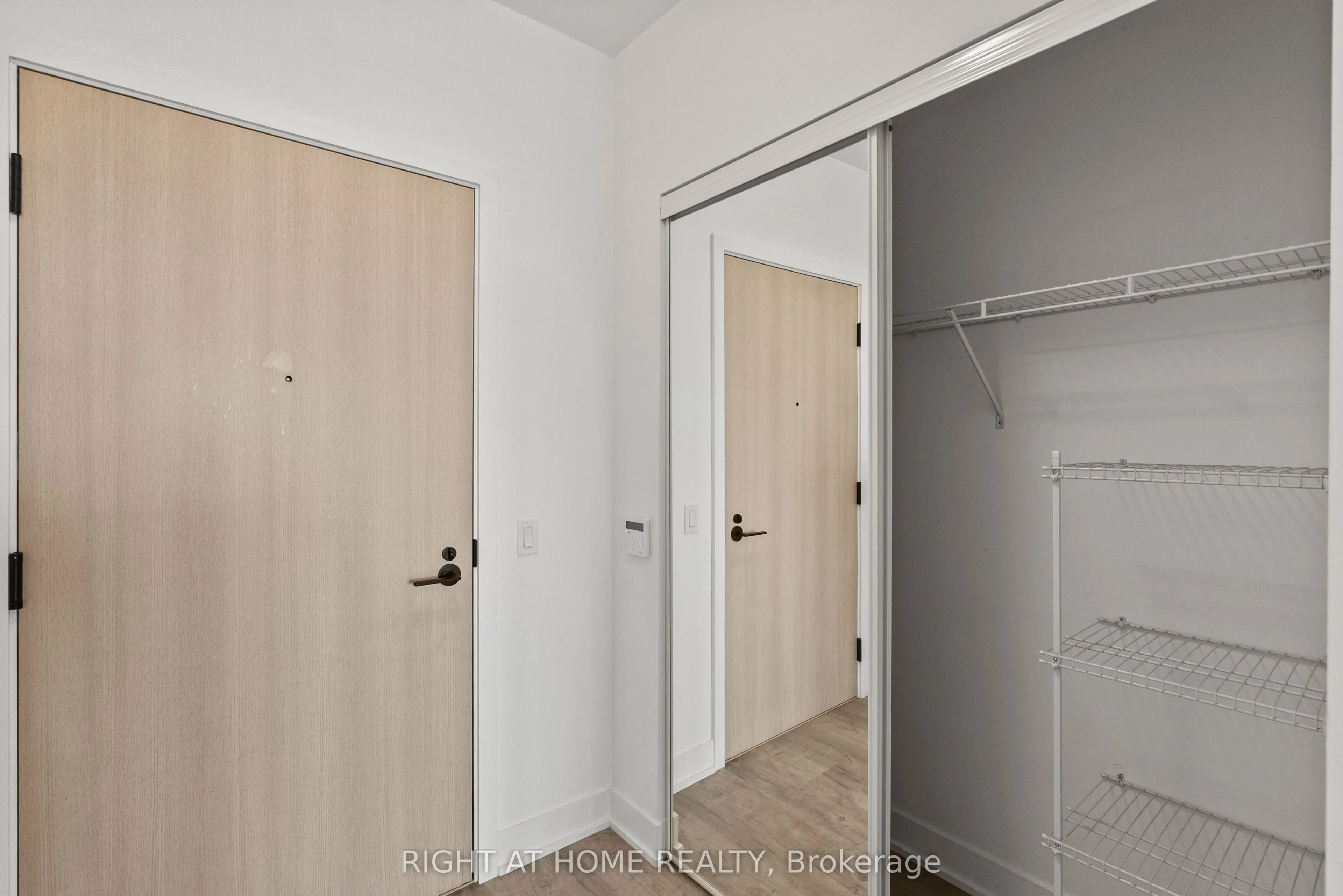 60 George Butchart Drive, #509
