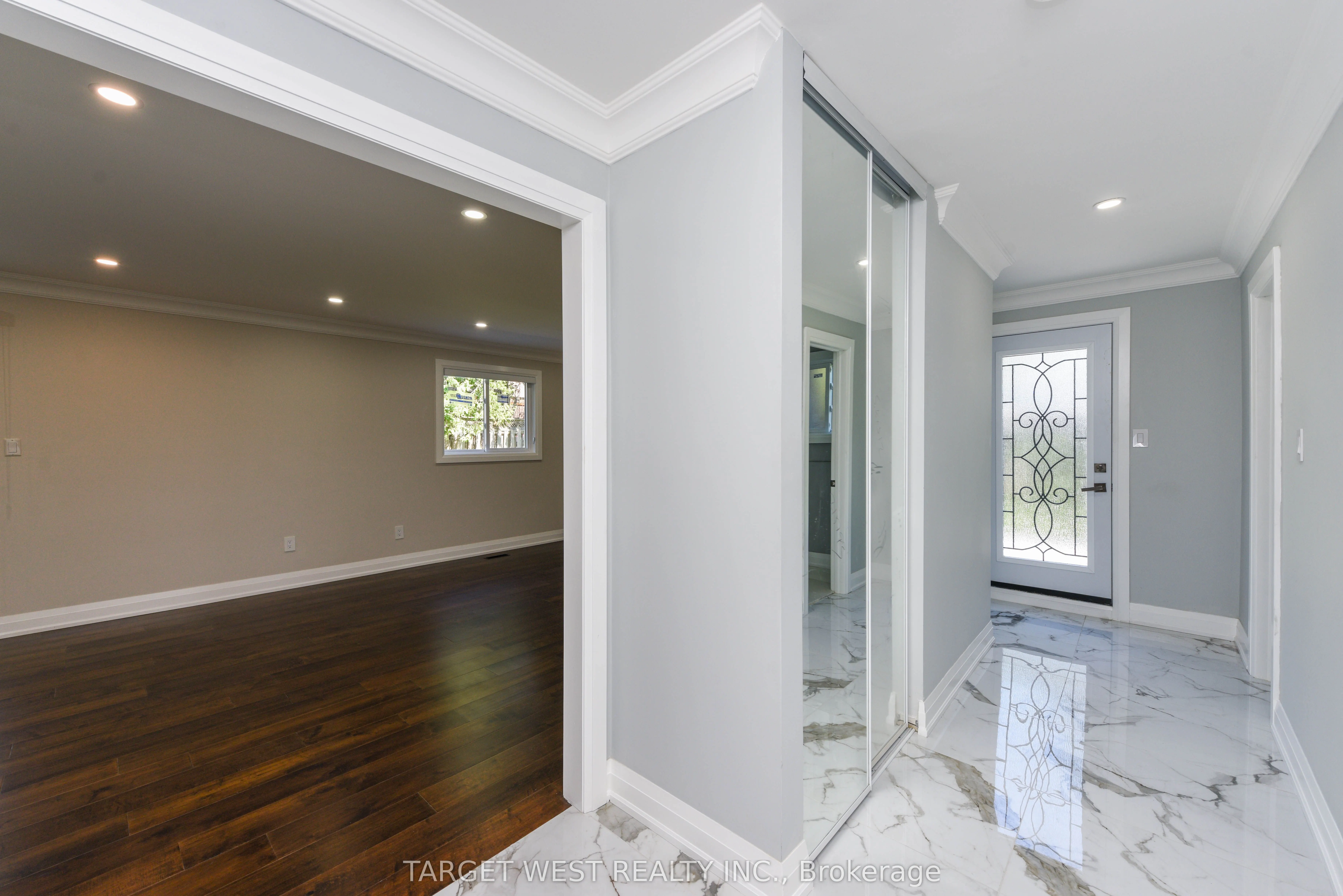 1263 Crestdale Road