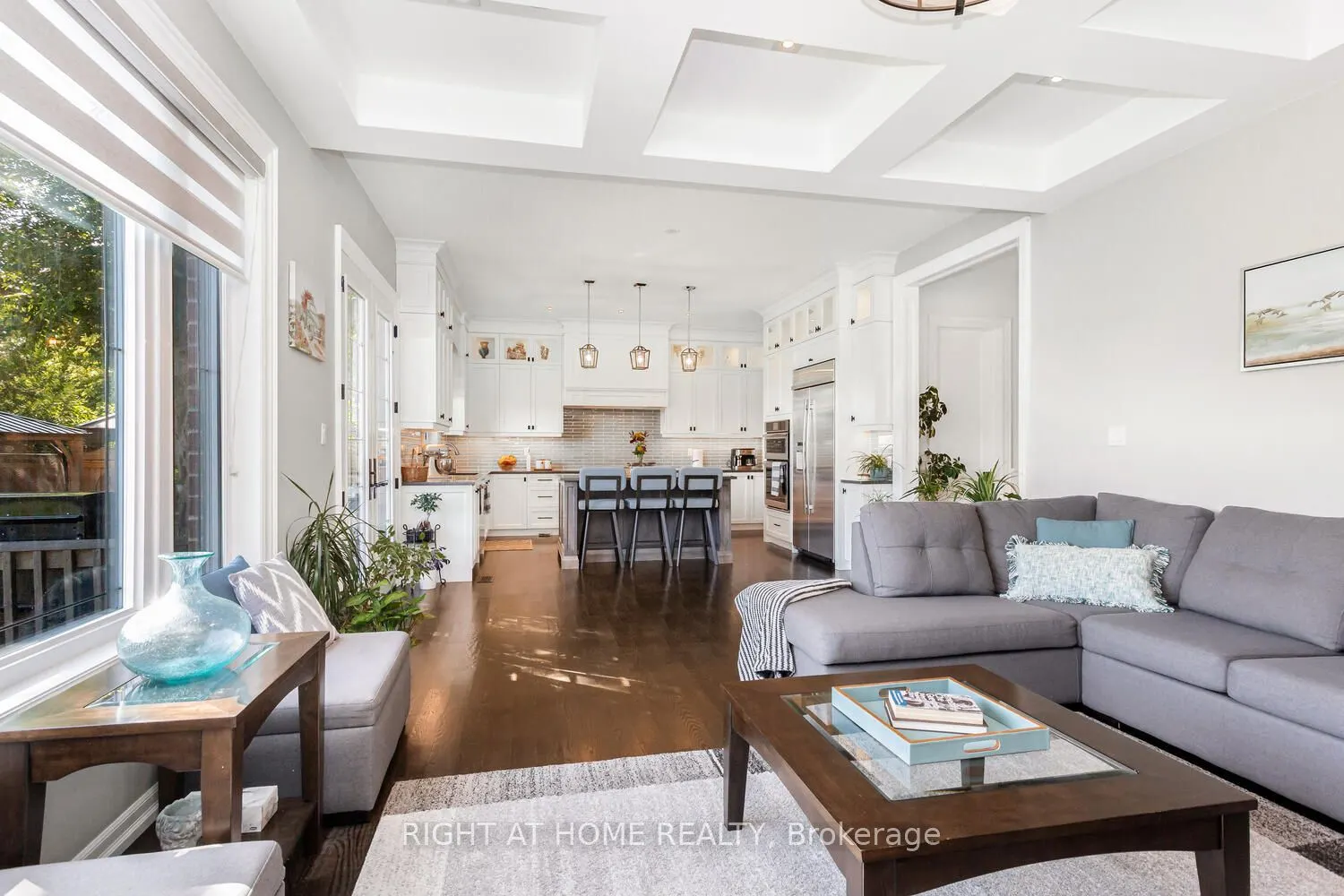1220 Meredith Avenue