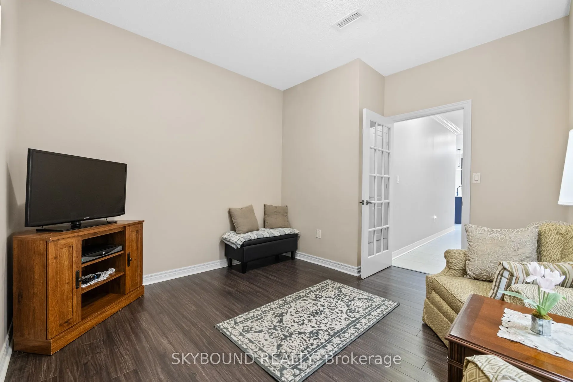 33 Whitmer Street, #112