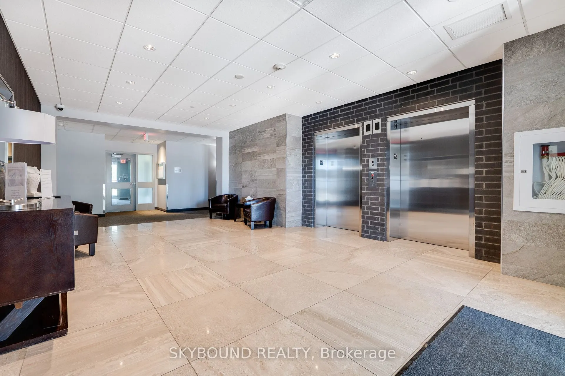 33 Whitmer Street, #112