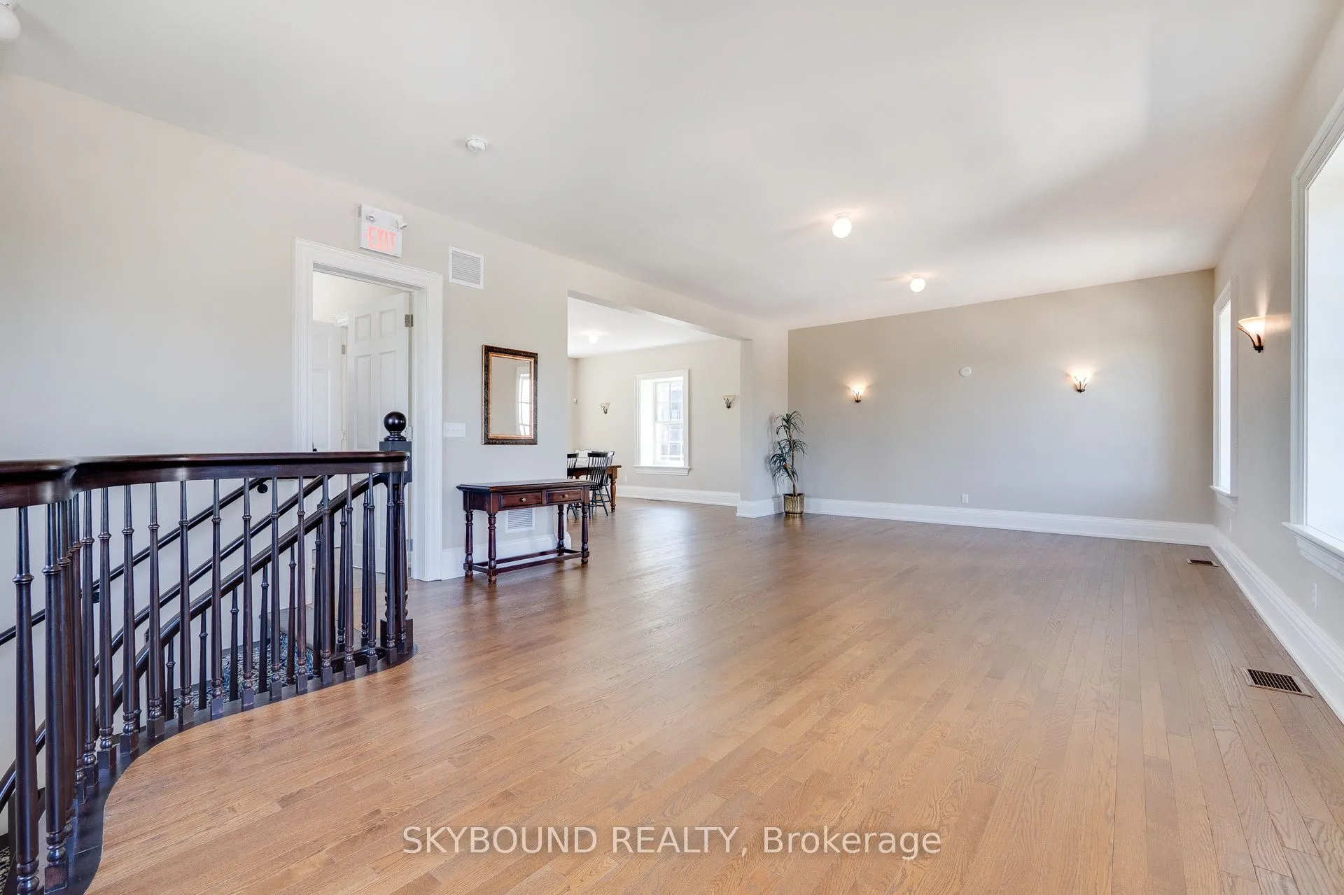 33 Whitmer Street, #112