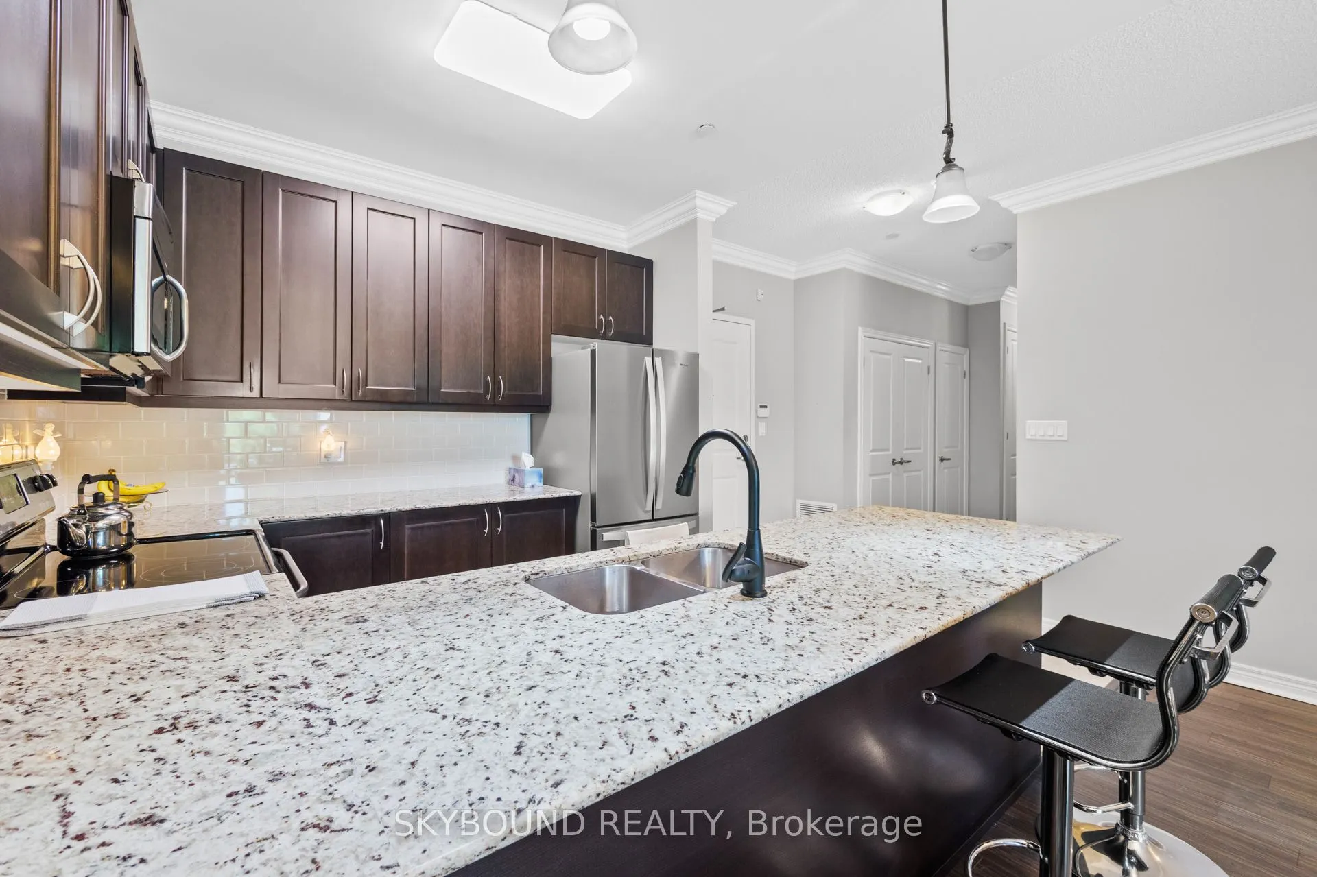 33 Whitmer Street, #112