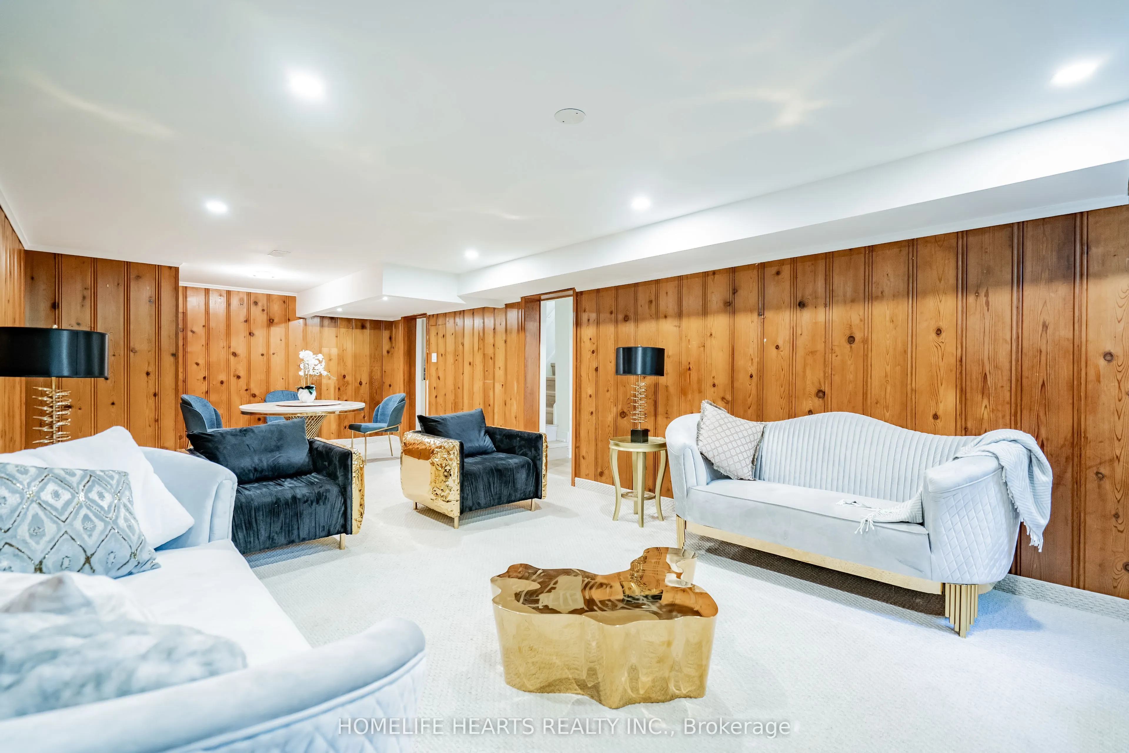 271 Wedgewood Drive