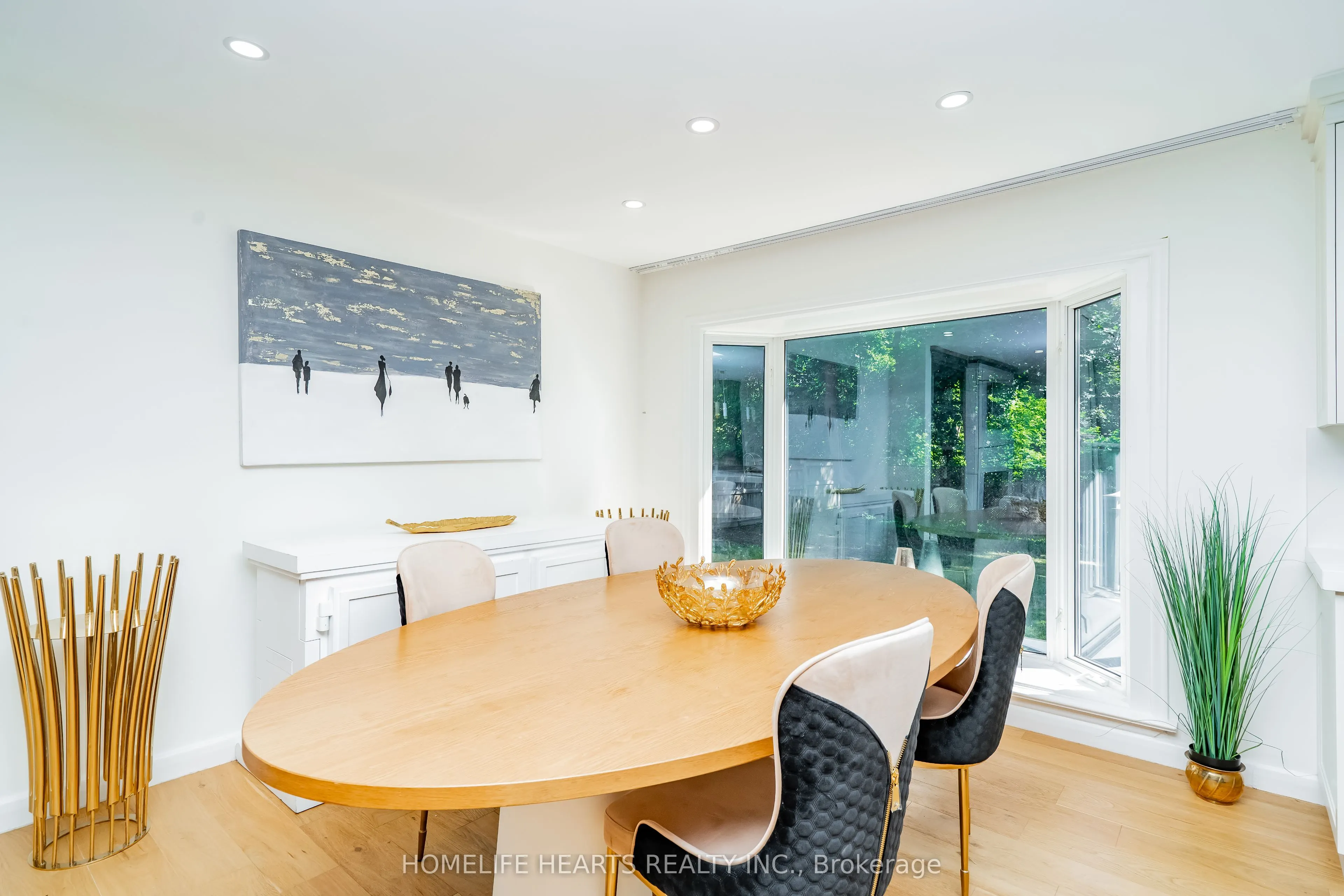 271 Wedgewood Drive