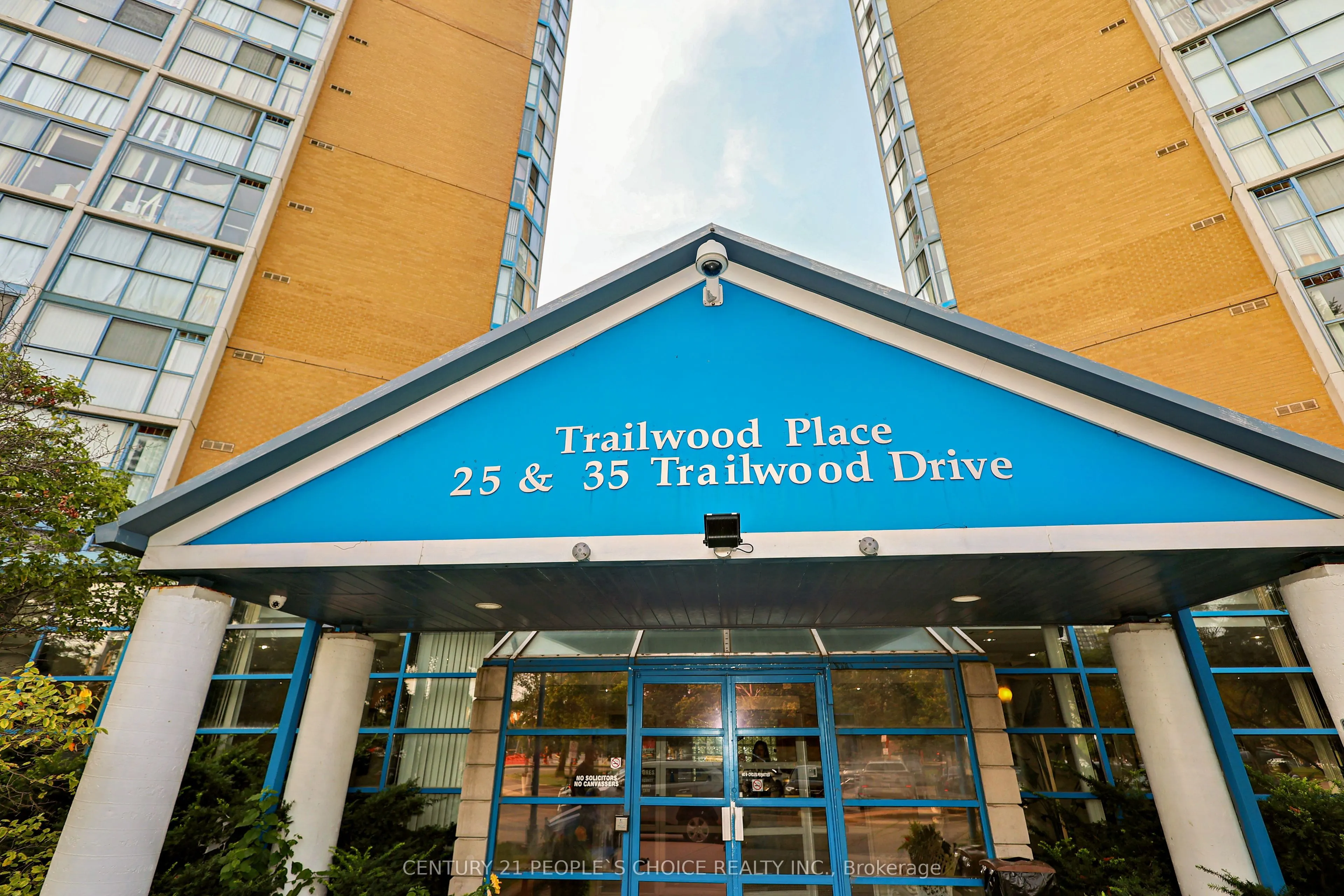 35 Trailwood Drive, #411