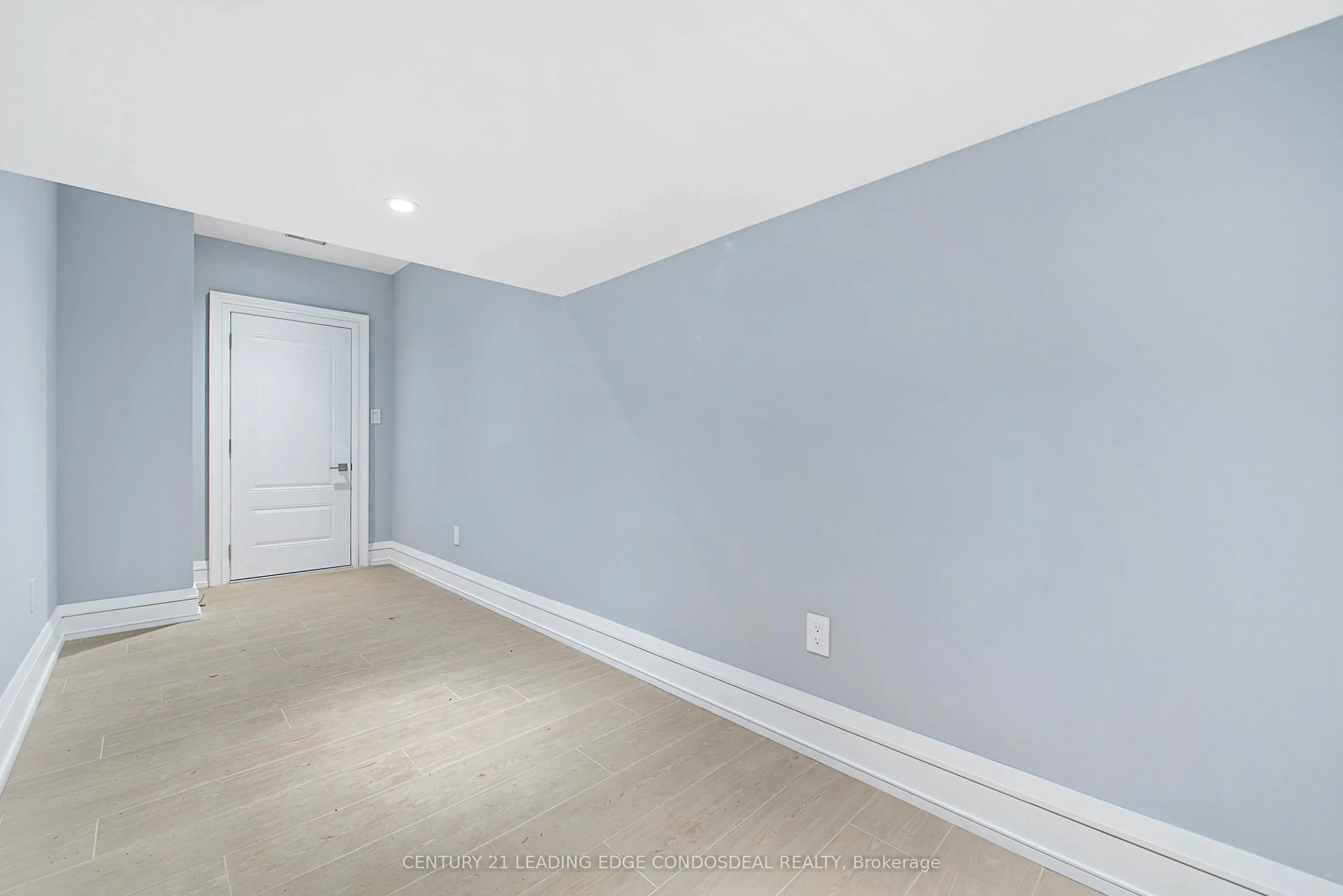 60A Burlingame Road