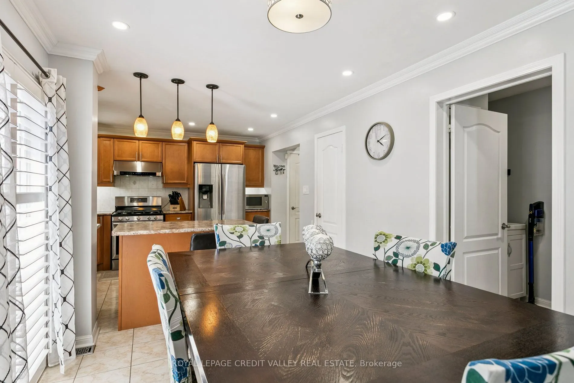 4 Mendoza Drive