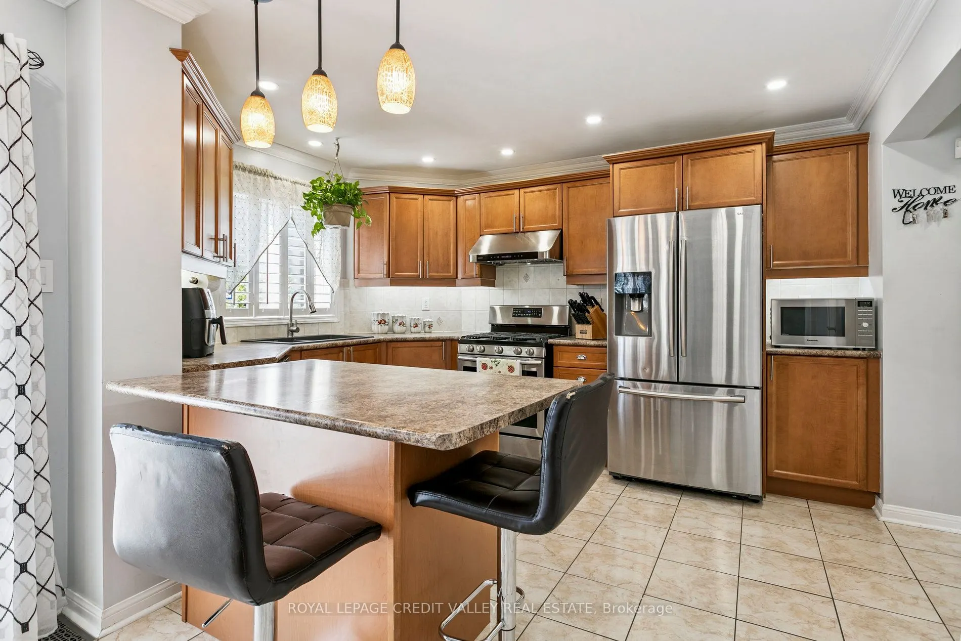 4 Mendoza Drive