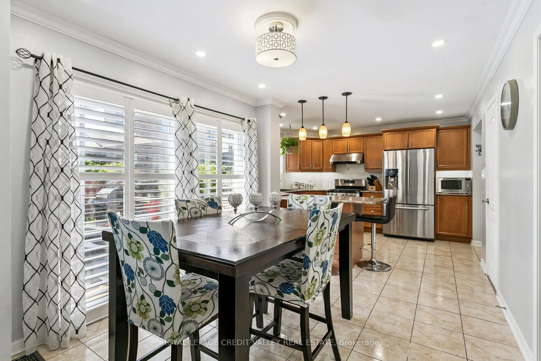 4 Mendoza Drive