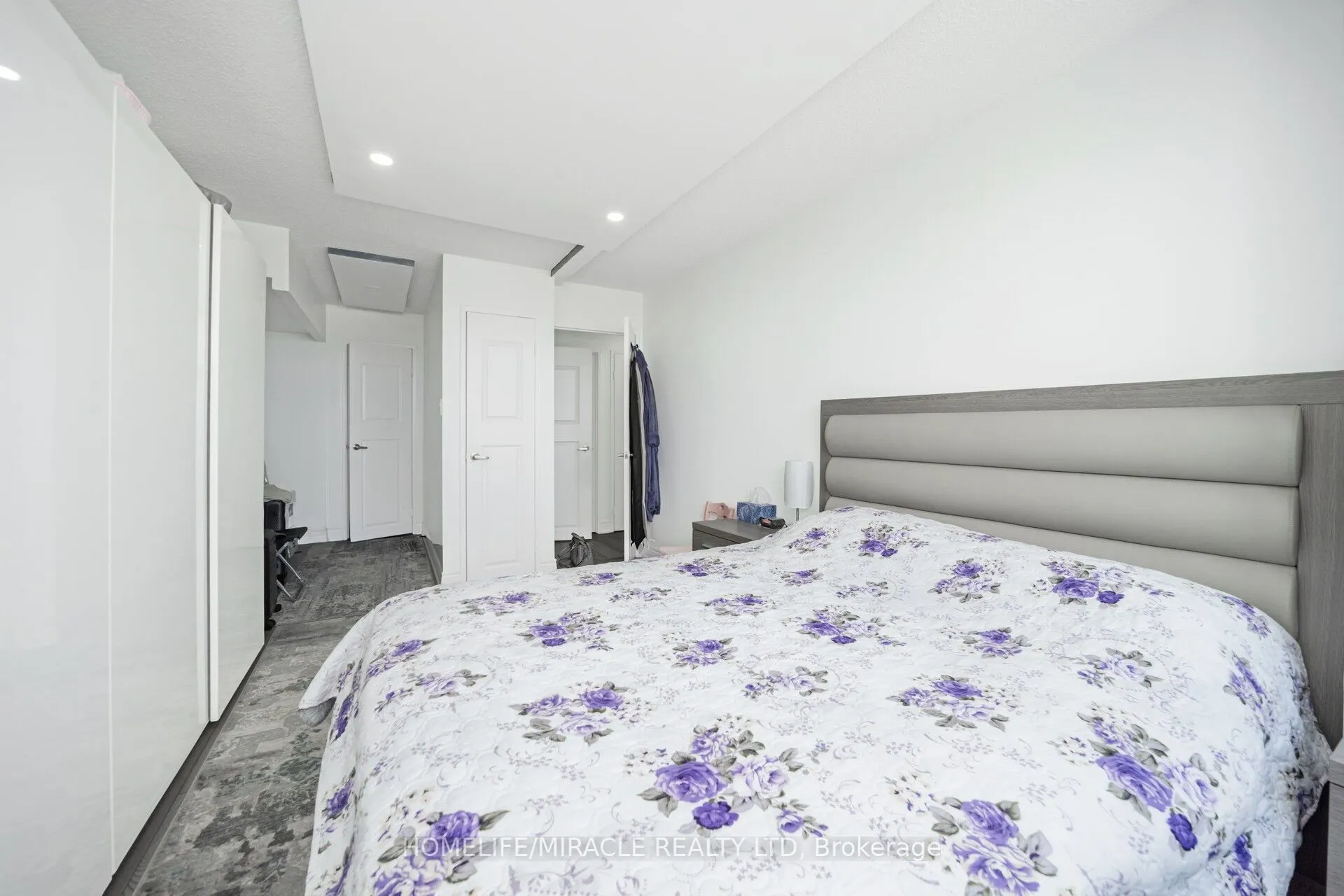 8 Lisa Street, #1802