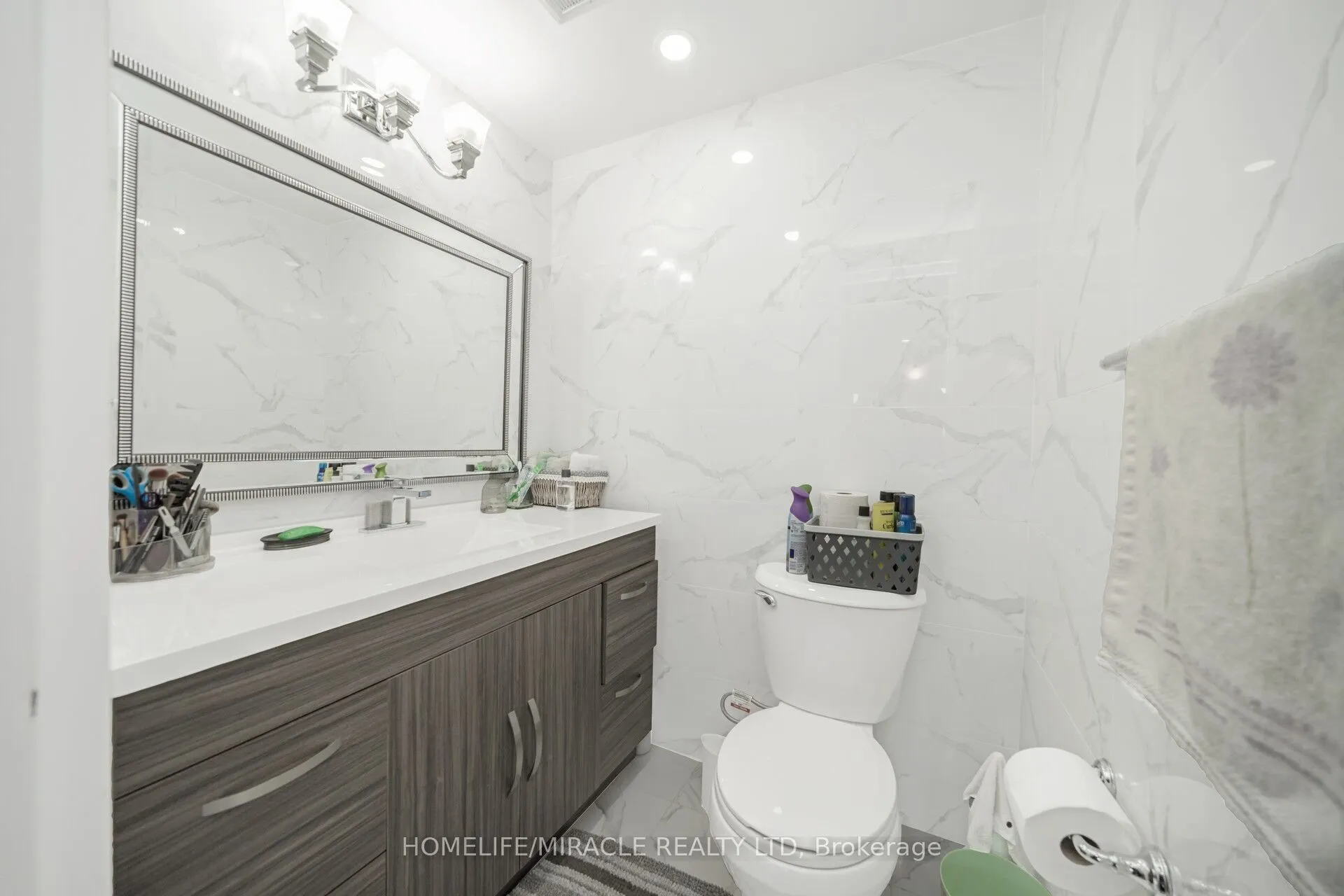 8 Lisa Street, #1802