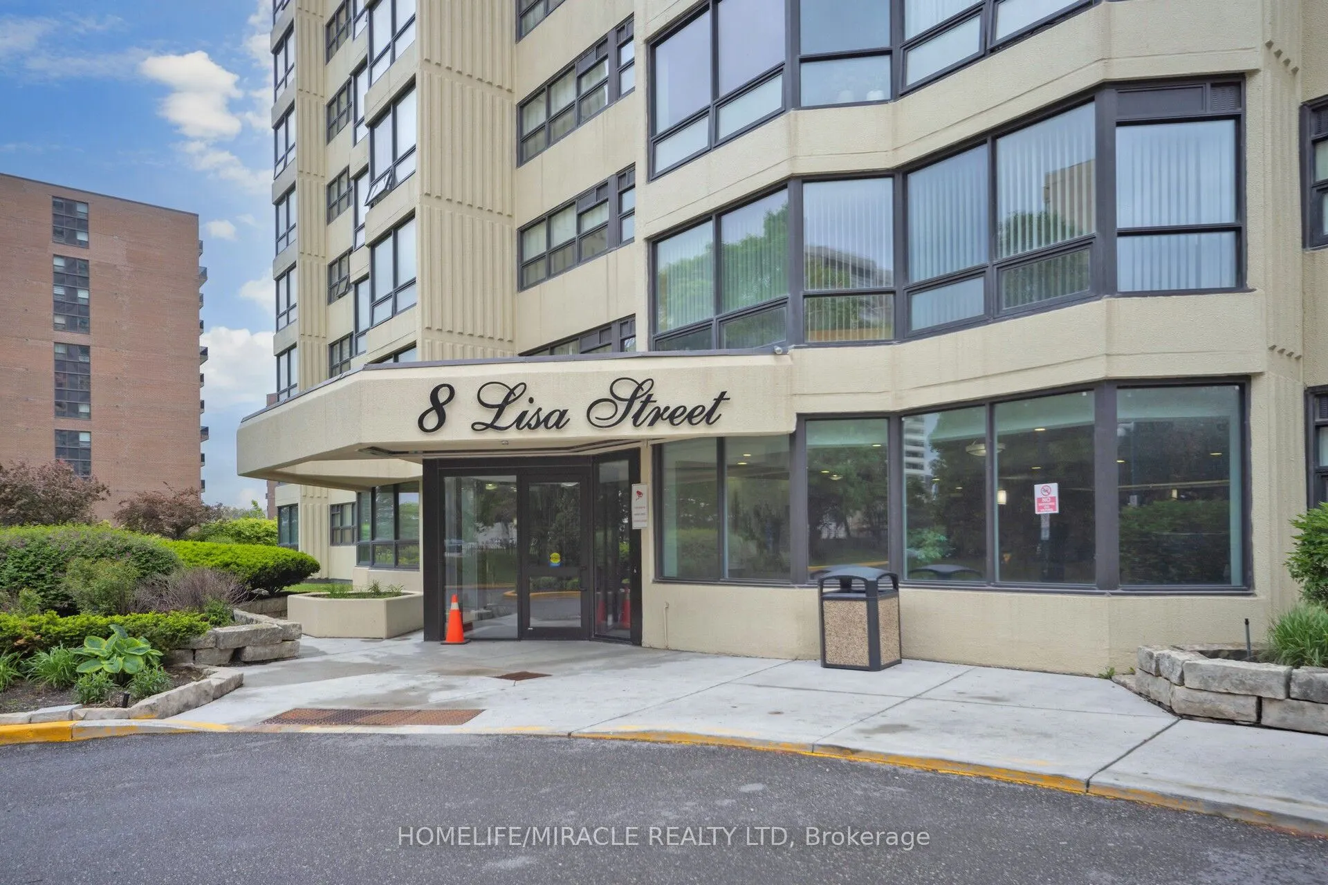 8 Lisa Street, #1802