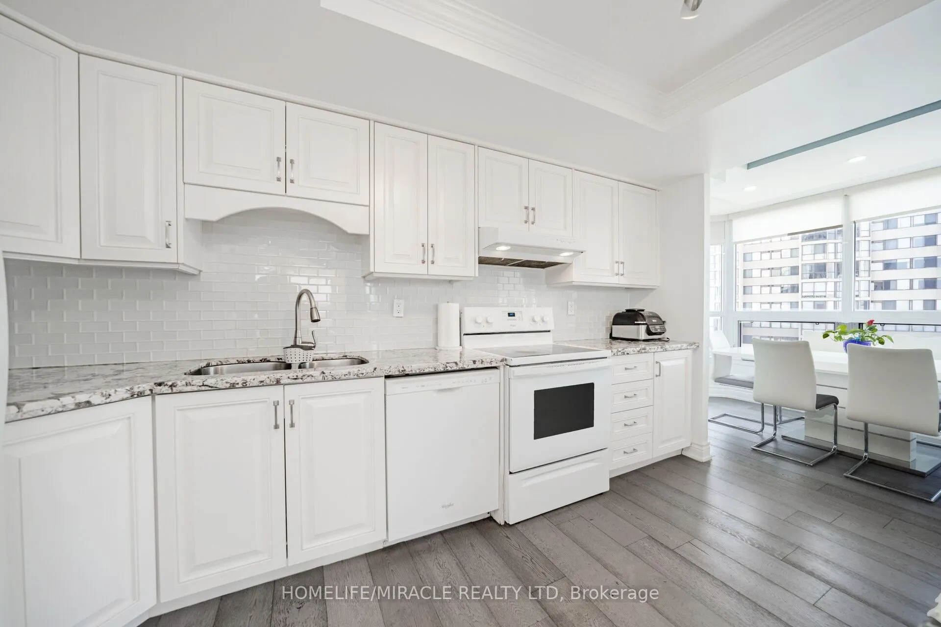 8 Lisa Street, #1802