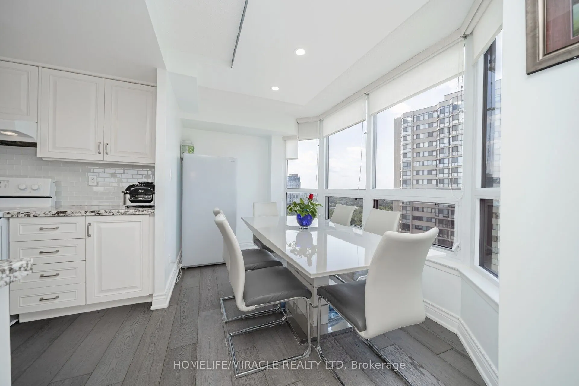 8 Lisa Street, #1802