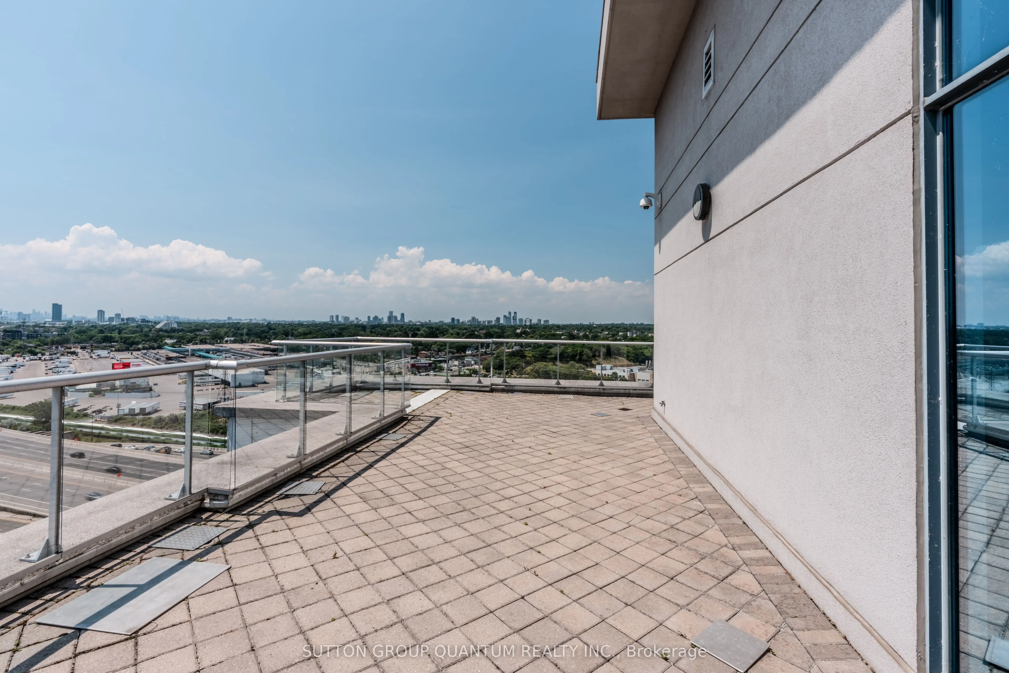 2087 Lake Shore Boulevard W, #706