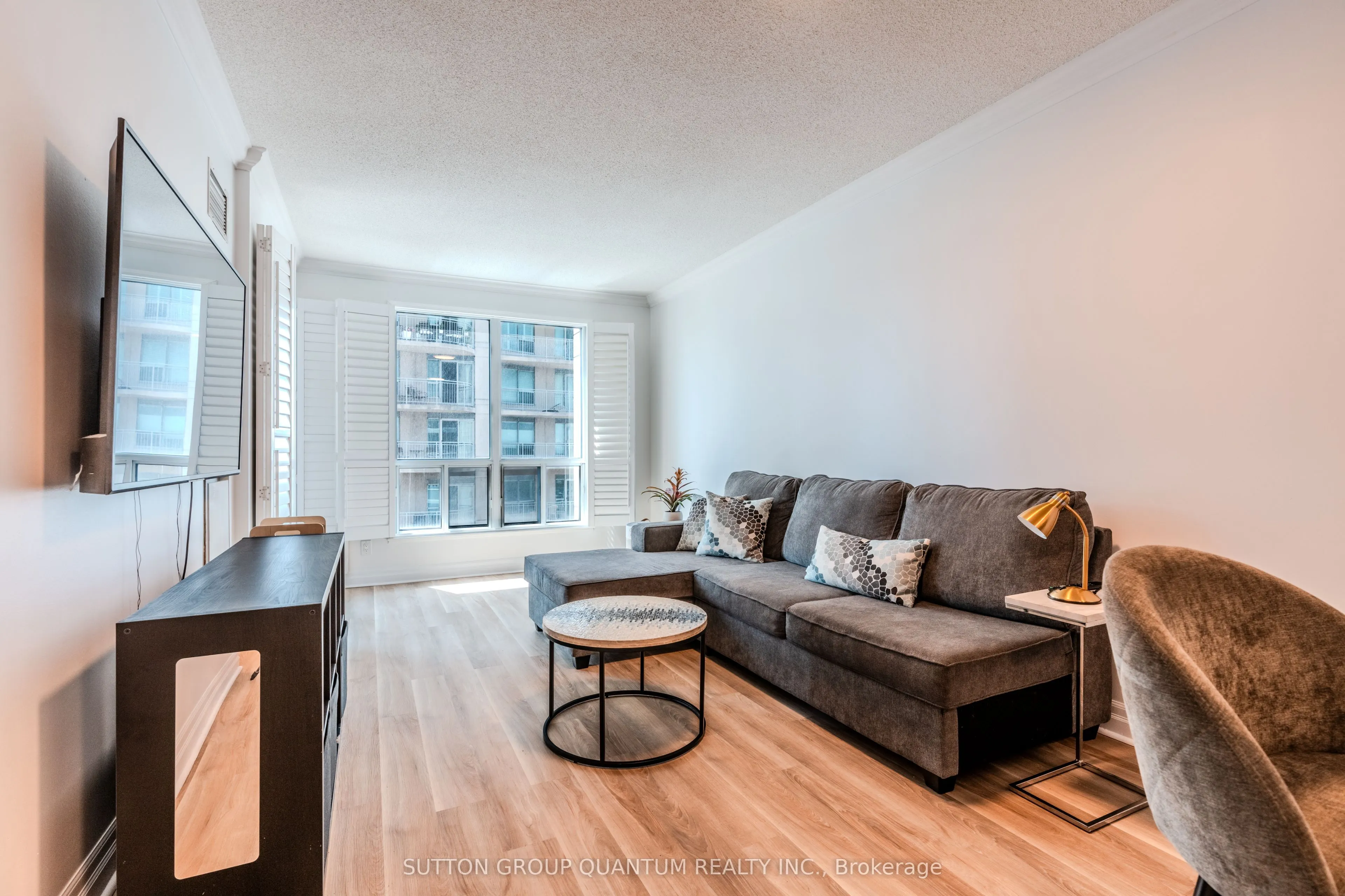 2087 Lake Shore Boulevard W, #706