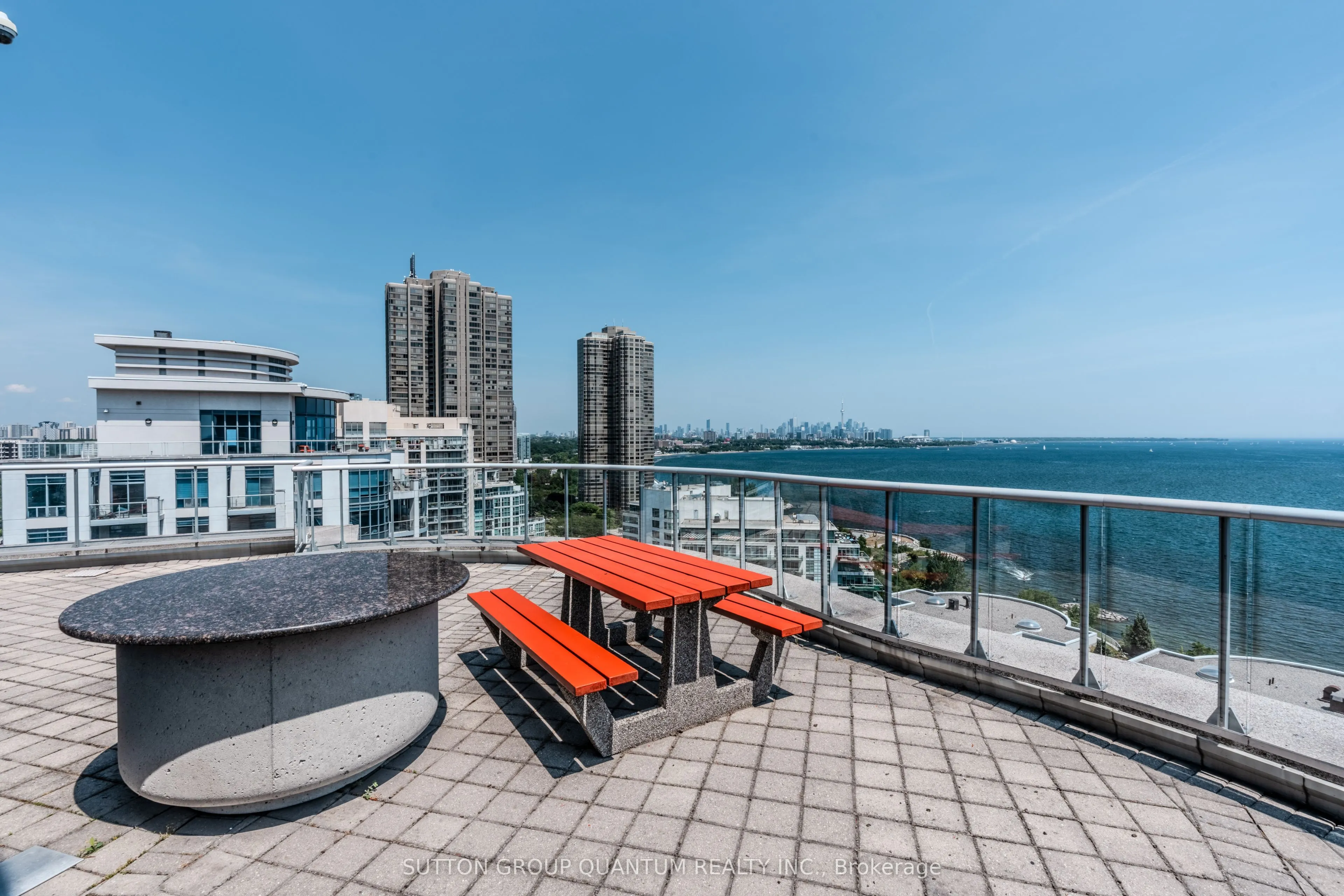 2087 Lake Shore Boulevard W, #706