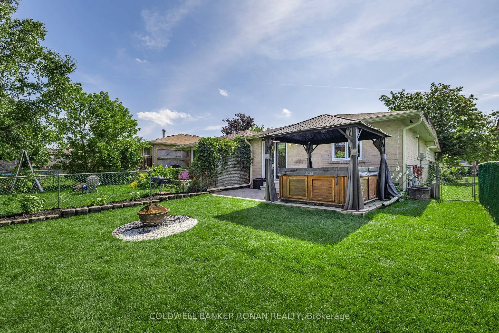 170 Burbank Crescent