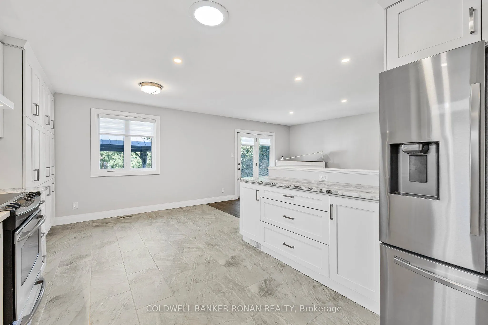 170 Burbank Crescent