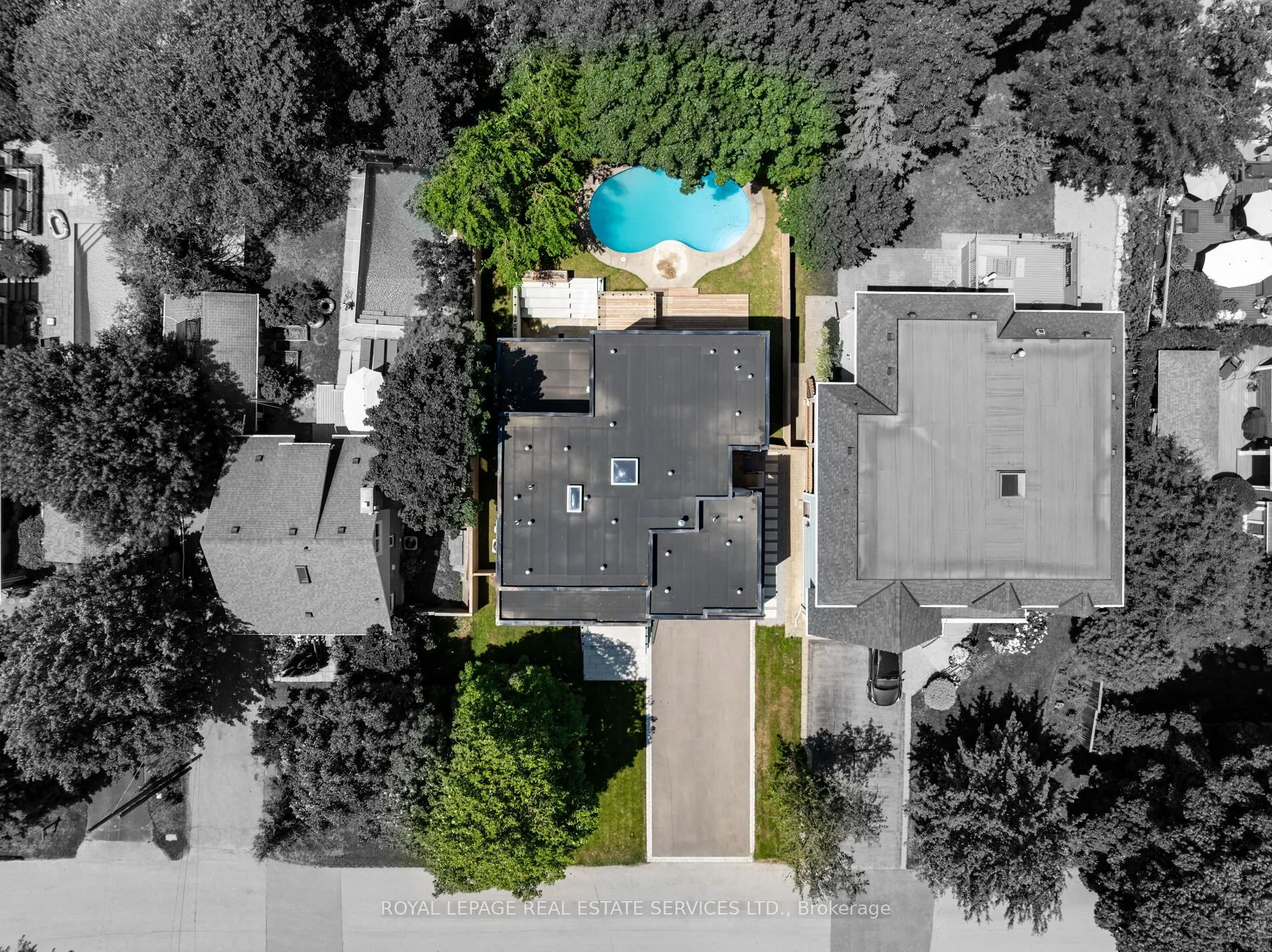 1405 Acton Crescent