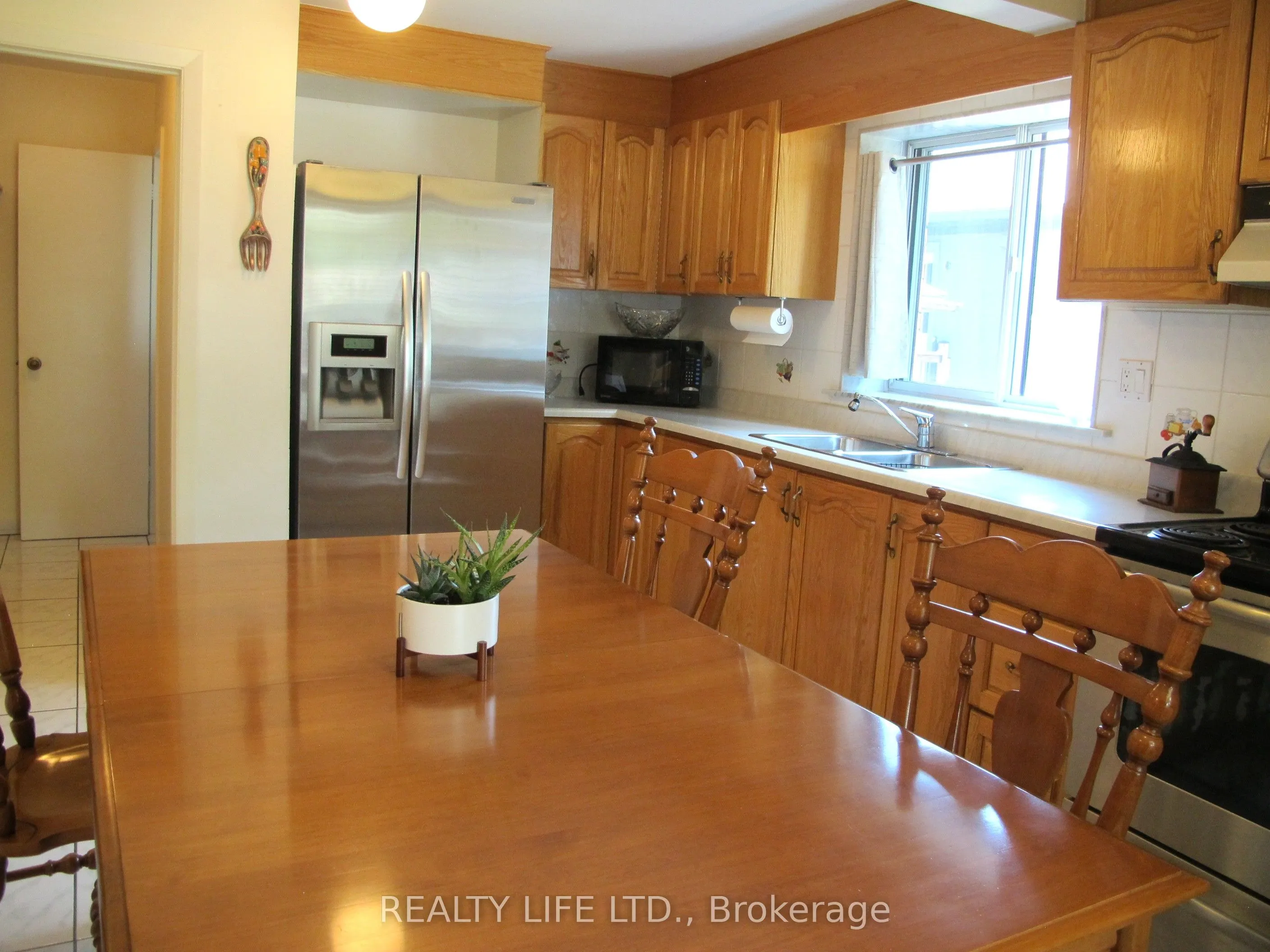 4 Rosalie Avenue