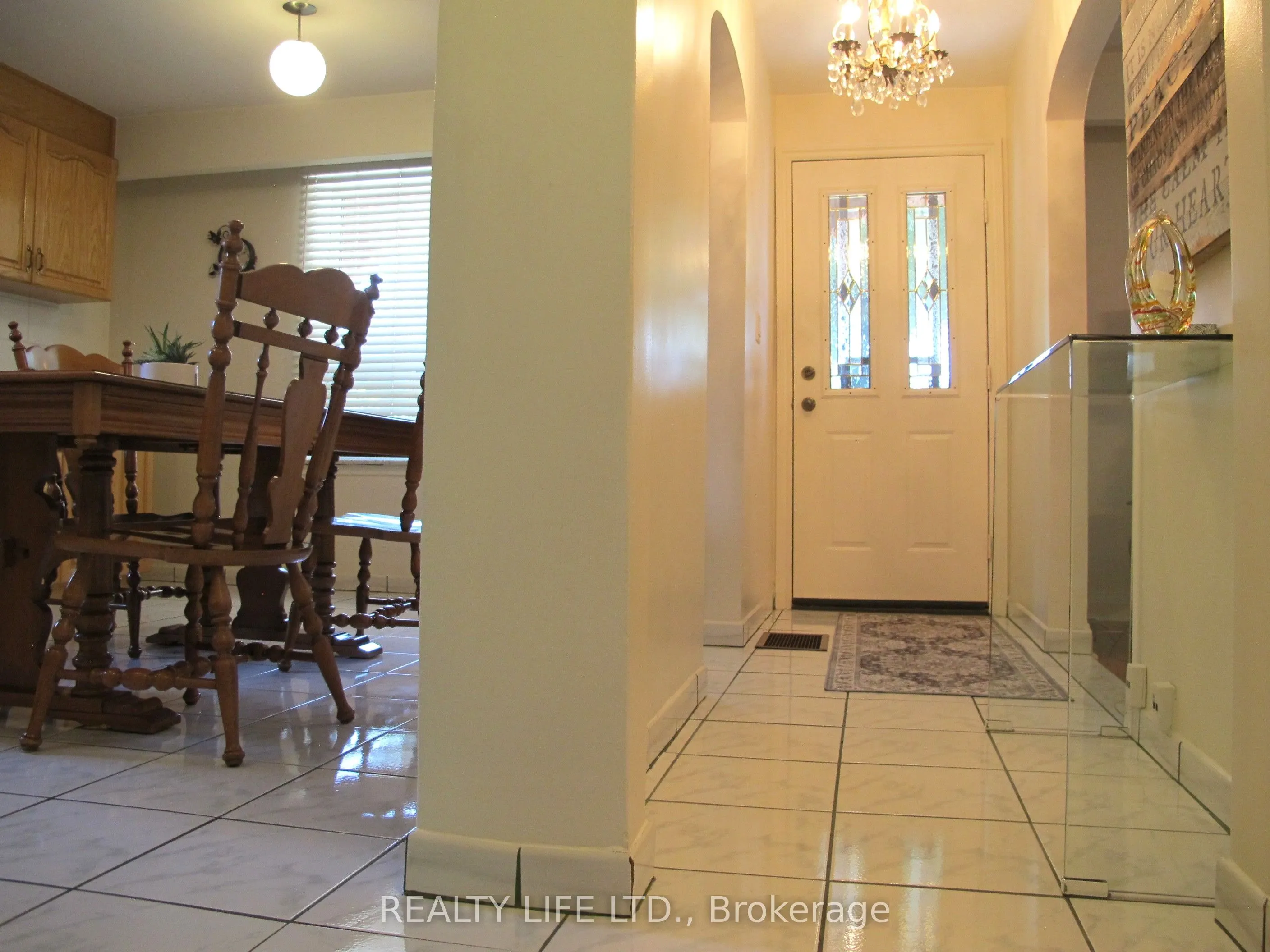 4 Rosalie Avenue