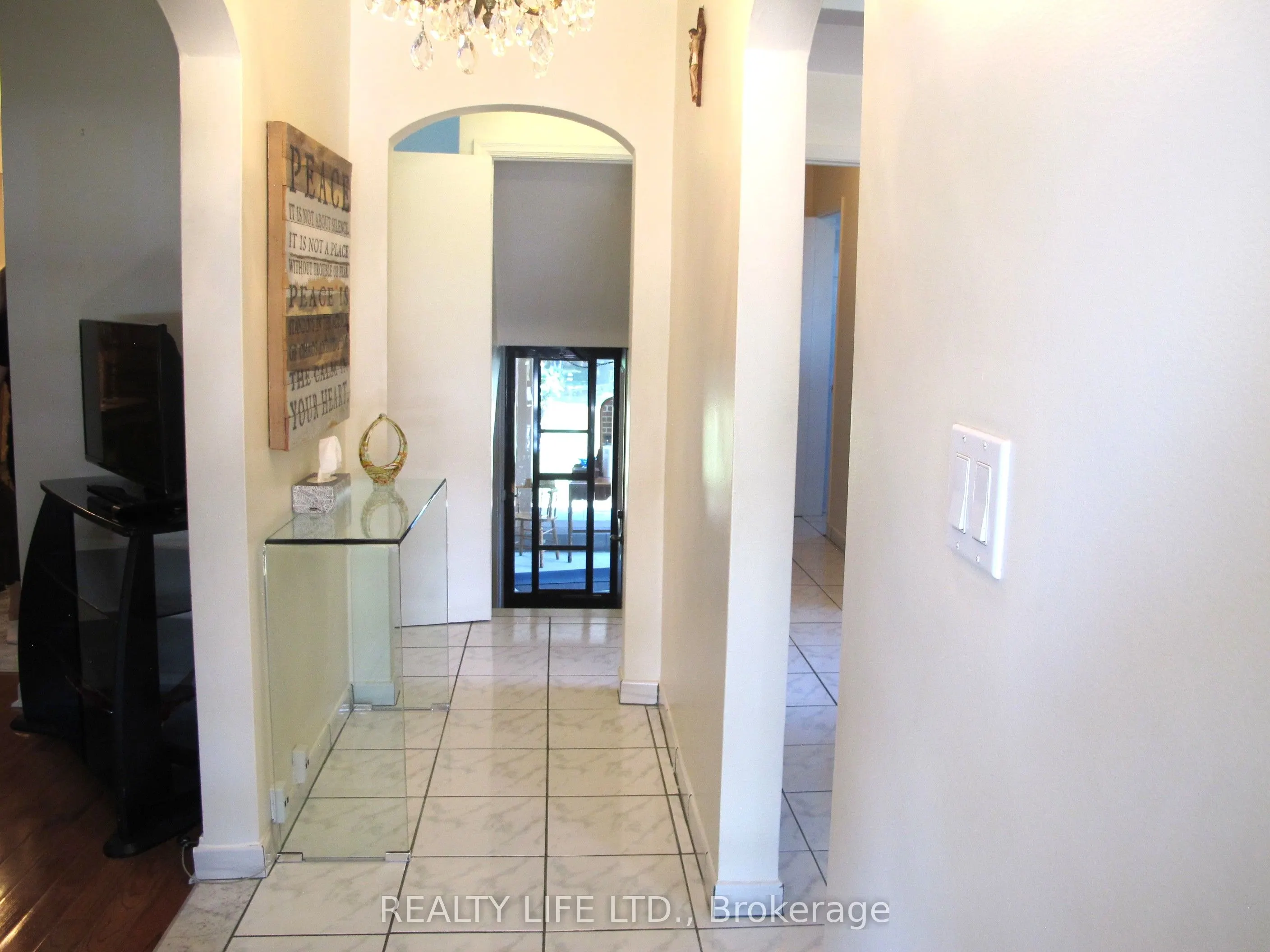 4 Rosalie Avenue