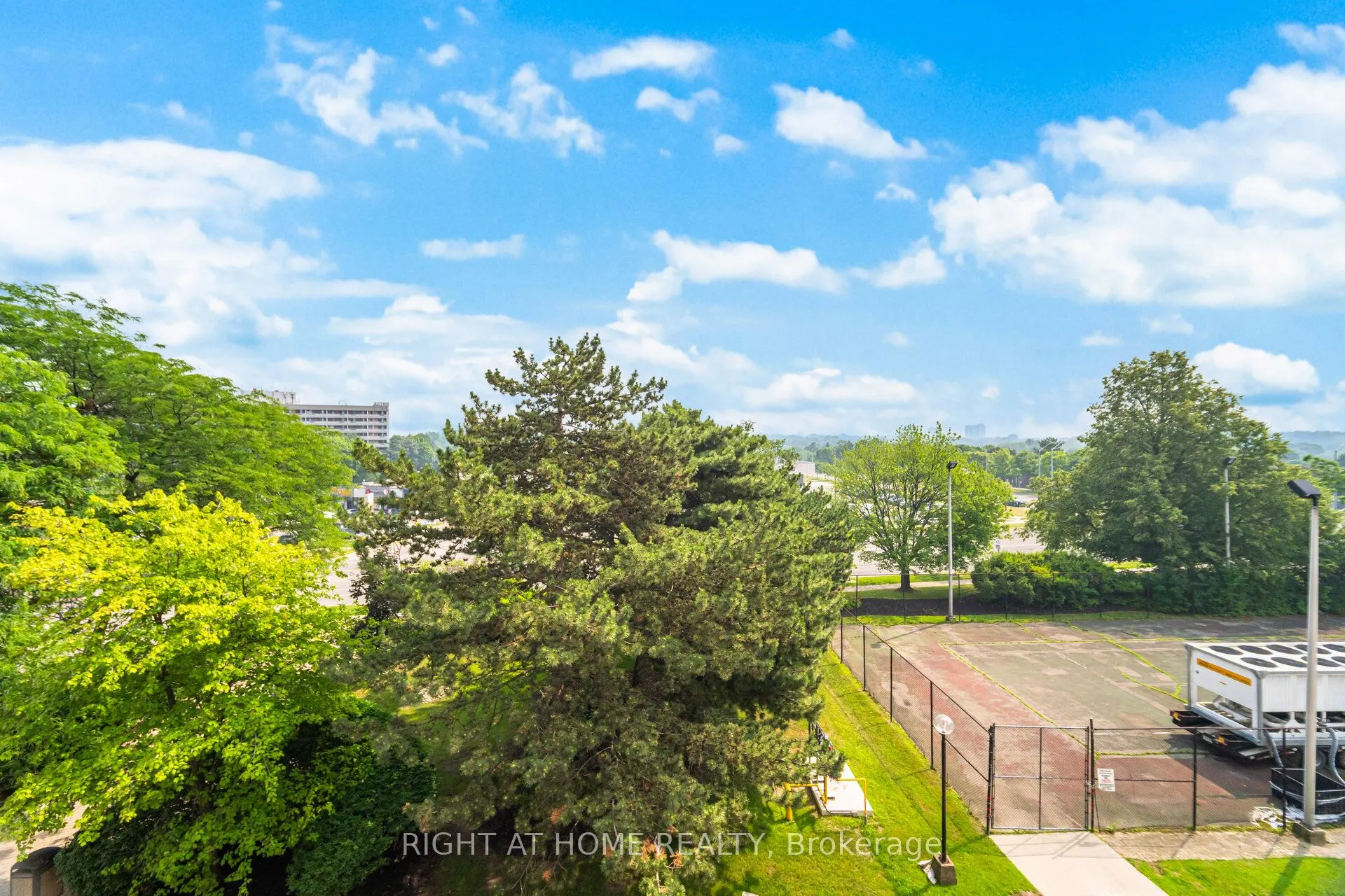 1580 Mississauga Valley Boulevard, #310