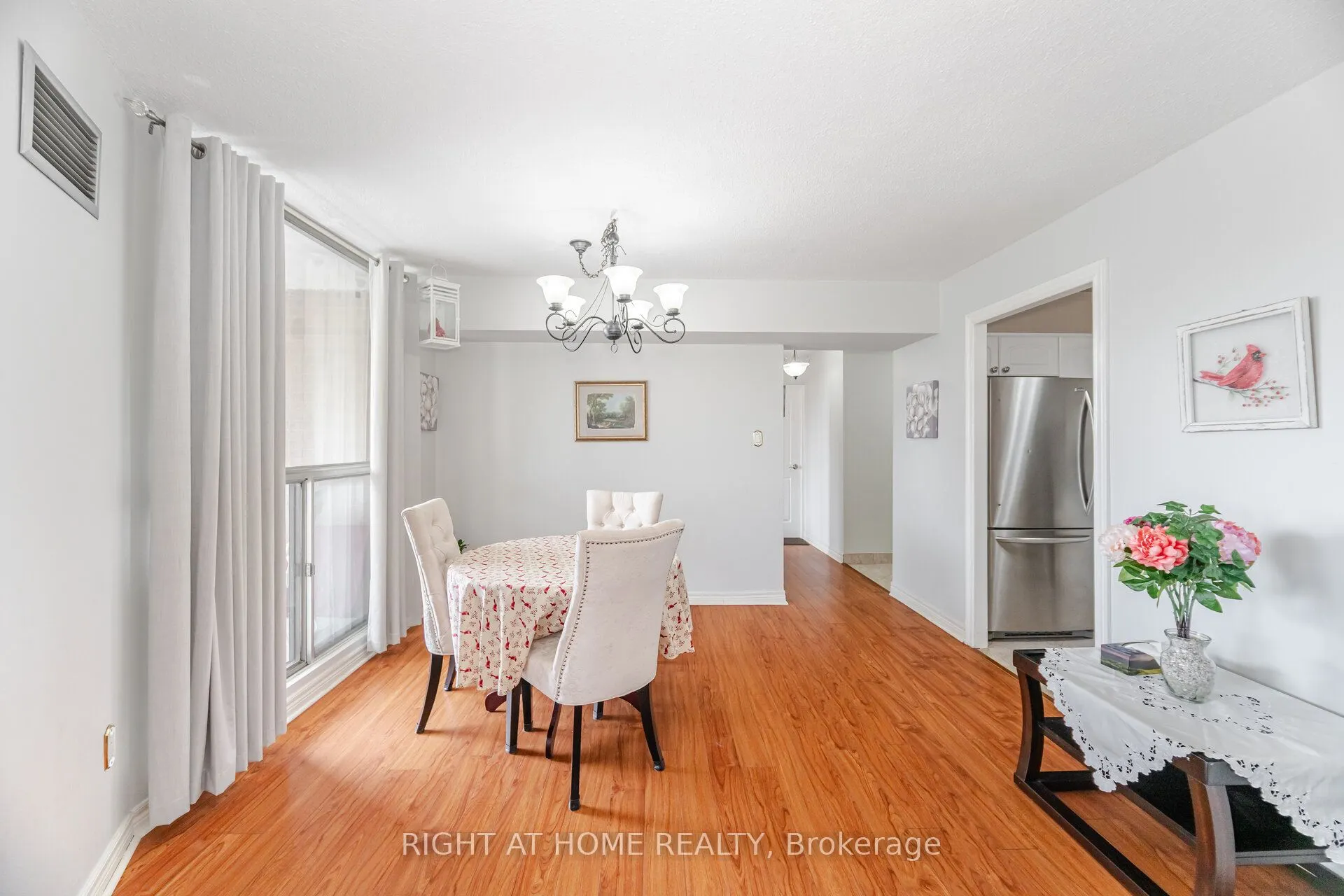 1580 Mississauga Valley Boulevard, #310