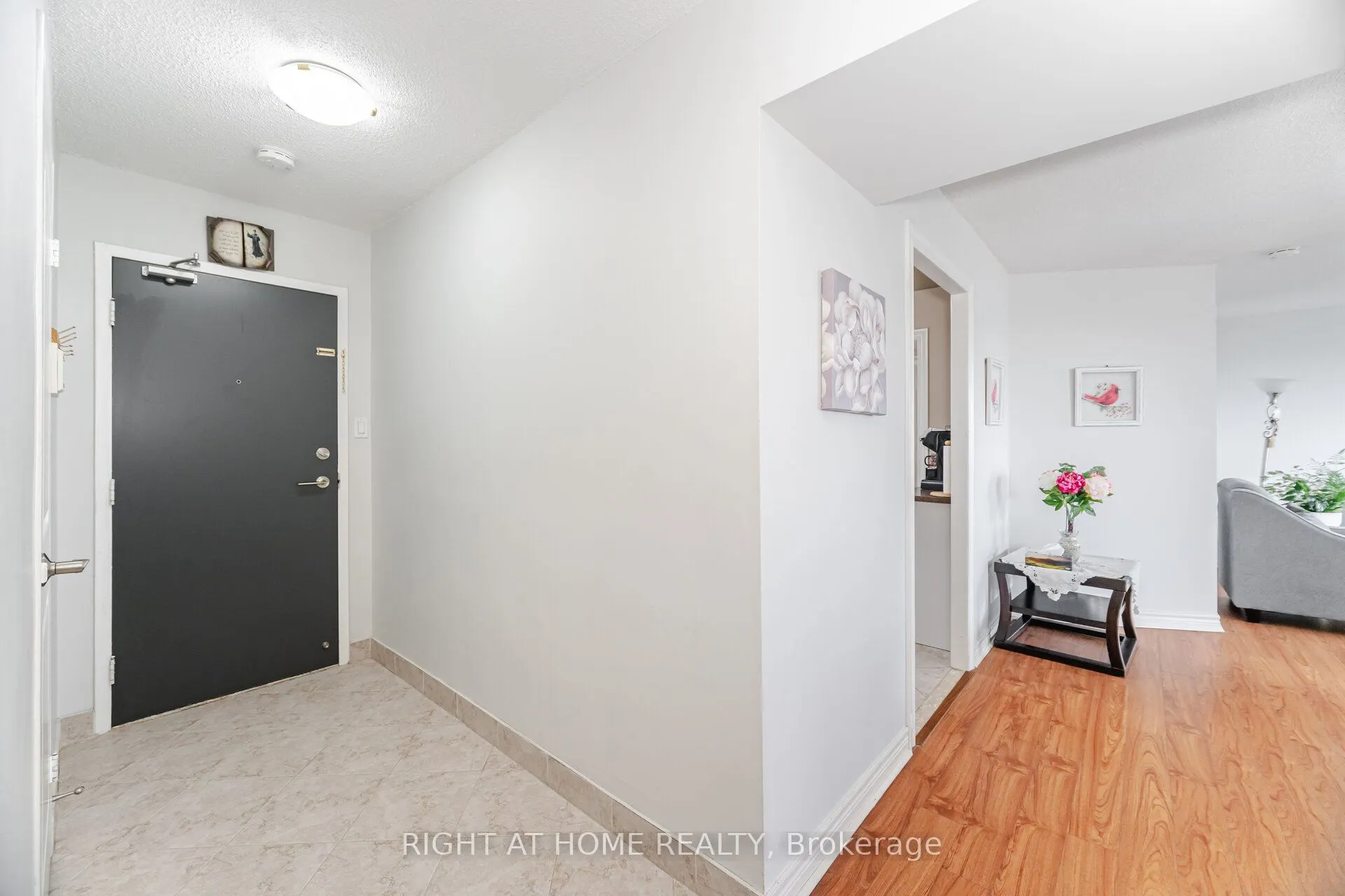 1580 Mississauga Valley Boulevard, #310
